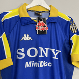 Shop 1997/98 JUVENTUS ZIDANE #21 *BNWT* THIRD SHIRT (M) KAPPA, classic football shirts, vintage football shirts & retro soccer jerseys at Cult Kits