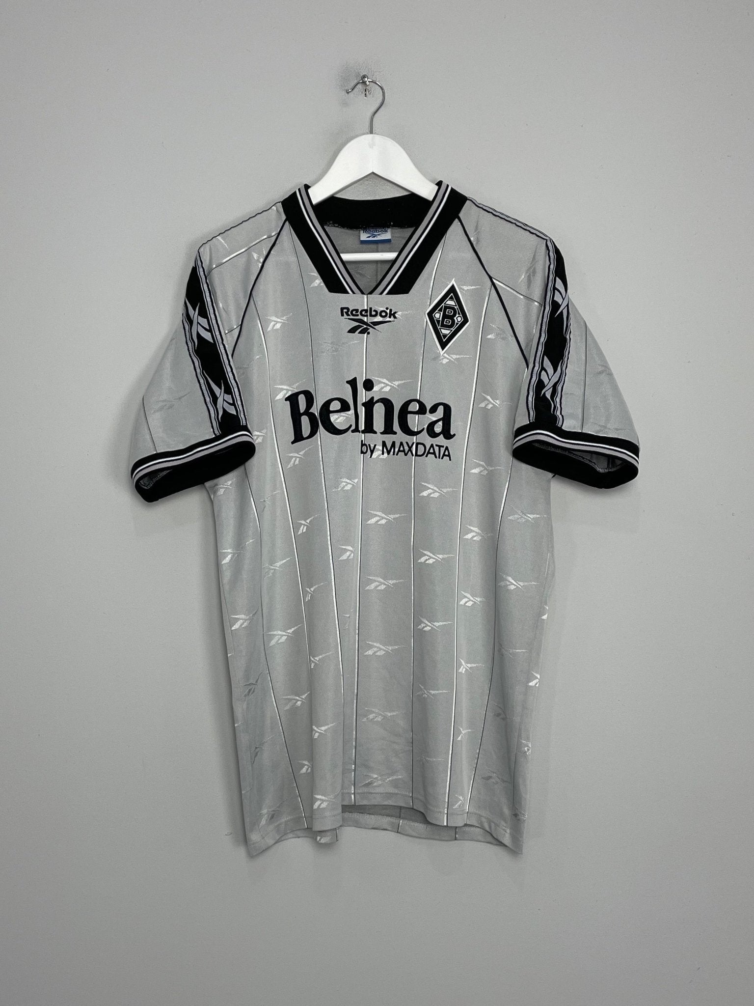 Shop 1997/98 MONCHENGLADBACH HOME SHIRT (L) REEBOK, classic football shirts, vintage football shirts & retro soccer jerseys at Cult Kits