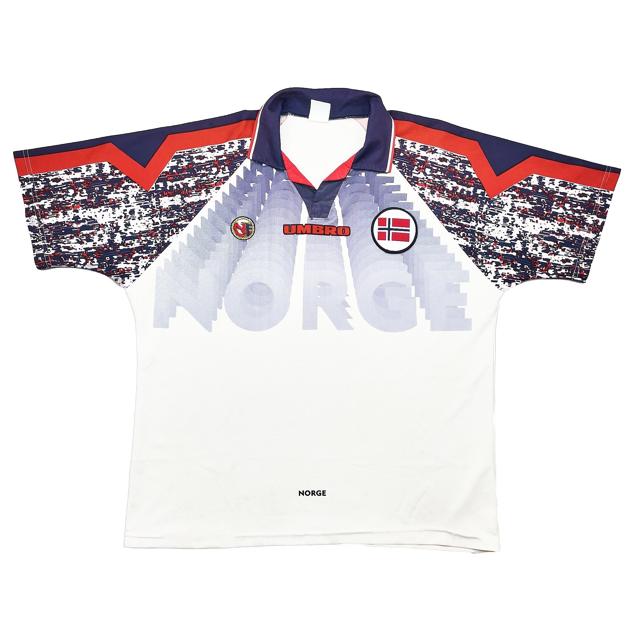 Buy 1997/98 Norway Away Shirt (XL) Umbro ~ Free worldwide shipping ~ Authentic Vintage Football Shirts from Cult Kits