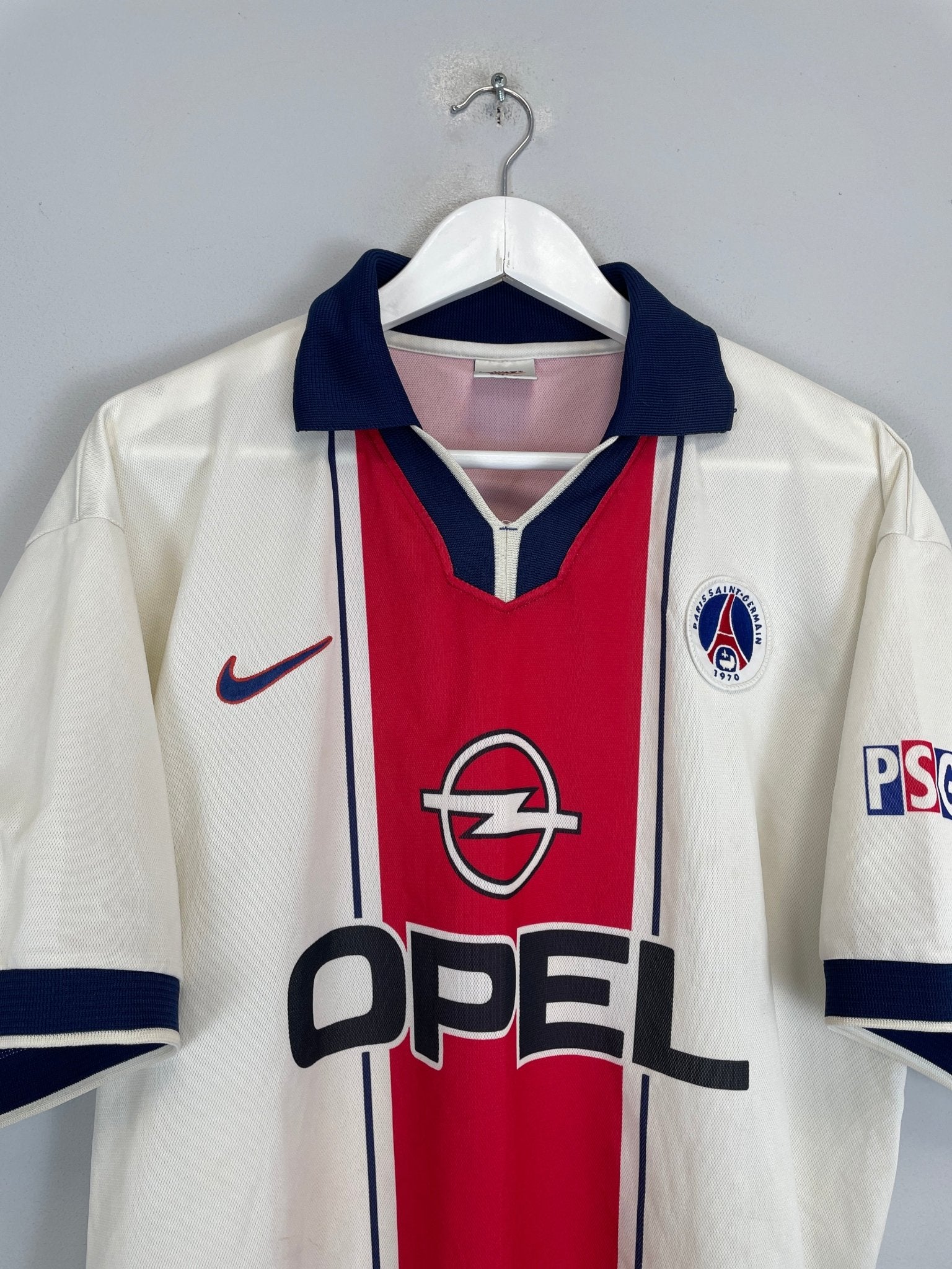 Shop 1997/98 PSG AWAY SHIRT (XL) NIKE, classic football shirts, vintage football shirts & retro soccer jerseys at Cult Kits