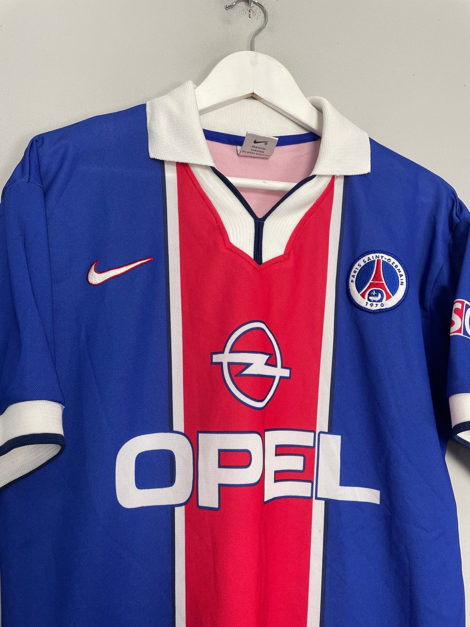 Shop 1997/98 PSG HOME SHIRT (M) NIKE, classic football shirts, vintage football shirts & retro soccer jerseys at Cult Kits