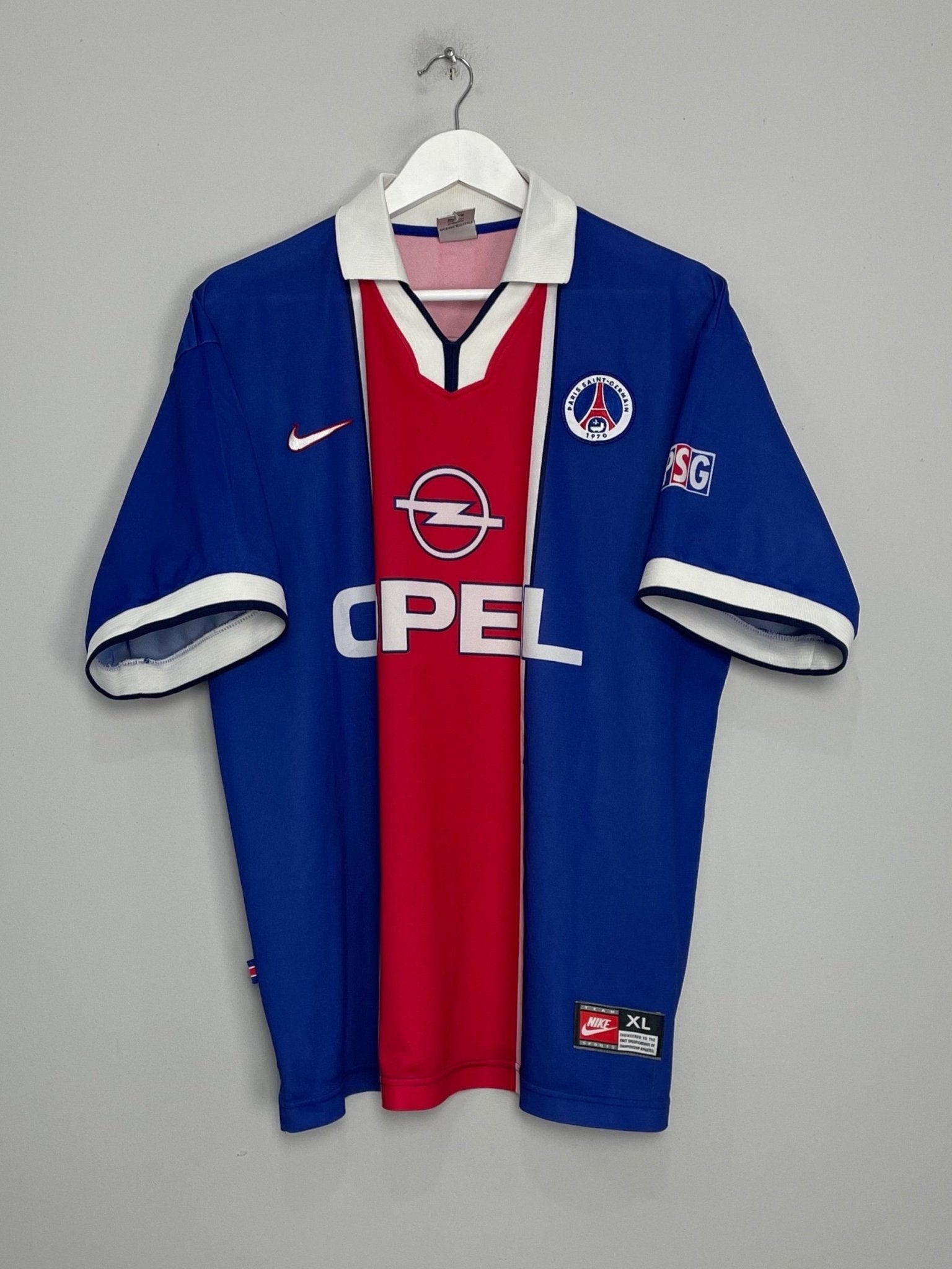 Shop 1997/98 PSG HOME SHIRT (XL) NIKE, classic football shirts, vintage football shirts & retro soccer jerseys at Cult Kits