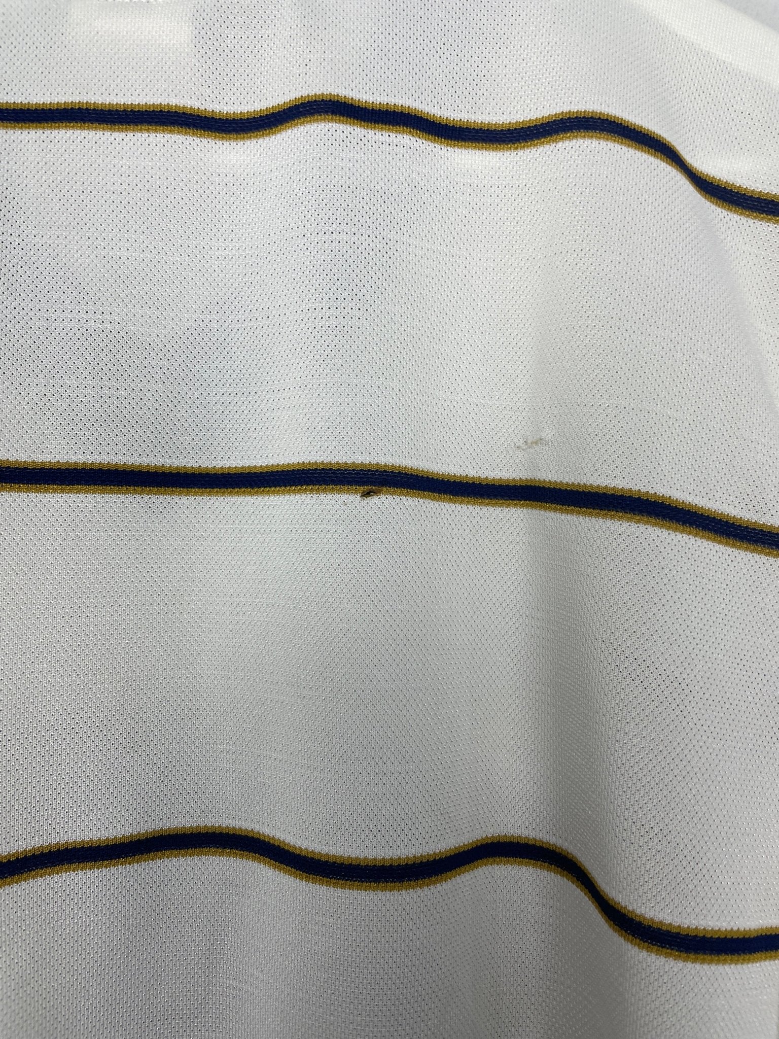 Shop 1997/98 UNAM PUMAS AWAY SHIRT (XL) NIKE, classic football shirts, vintage football shirts & retro soccer jerseys at Cult Kits