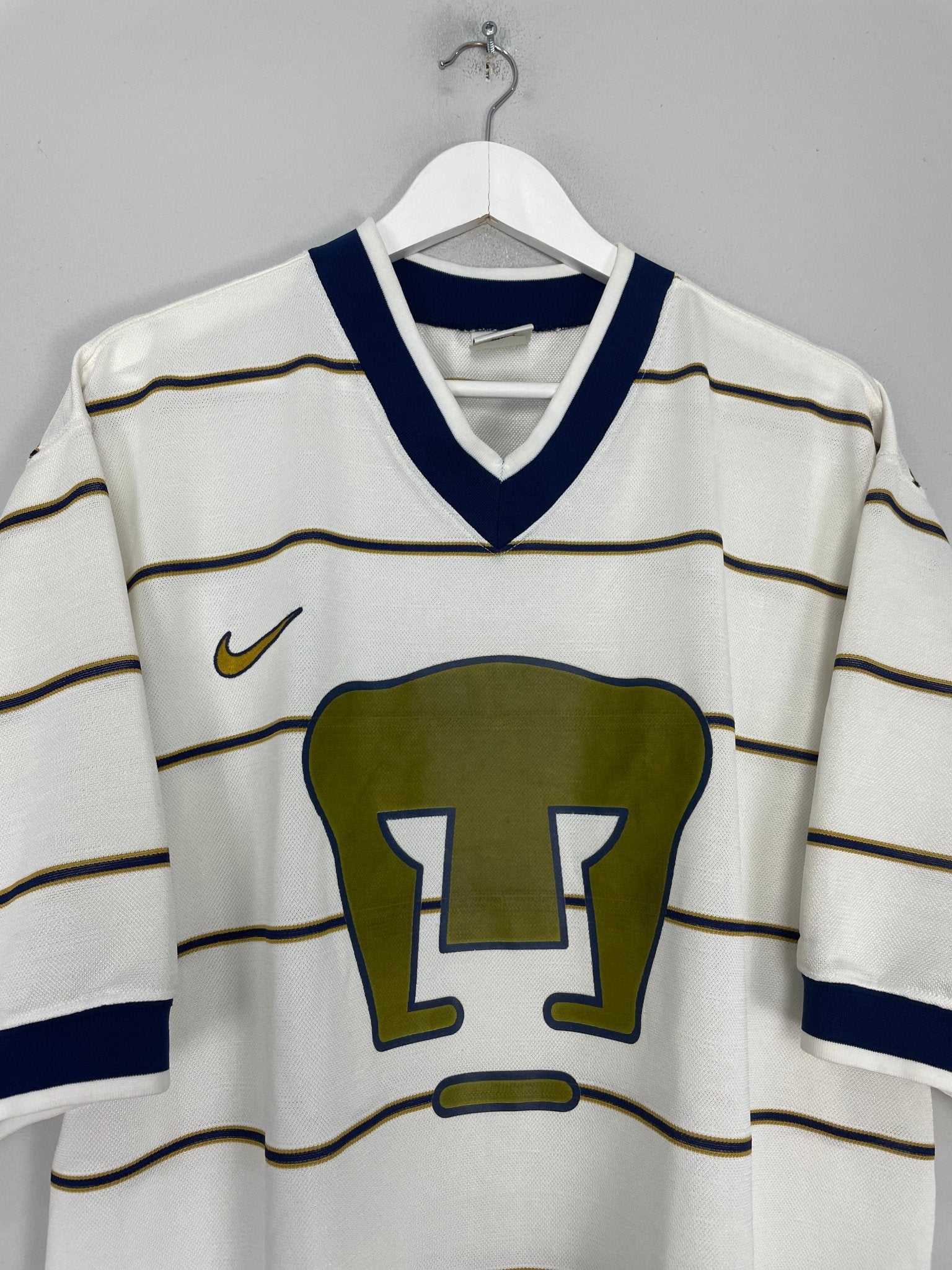 Shop 1997/98 UNAM PUMAS AWAY SHIRT (XL) NIKE, classic football shirts, vintage football shirts & retro soccer jerseys at Cult Kits