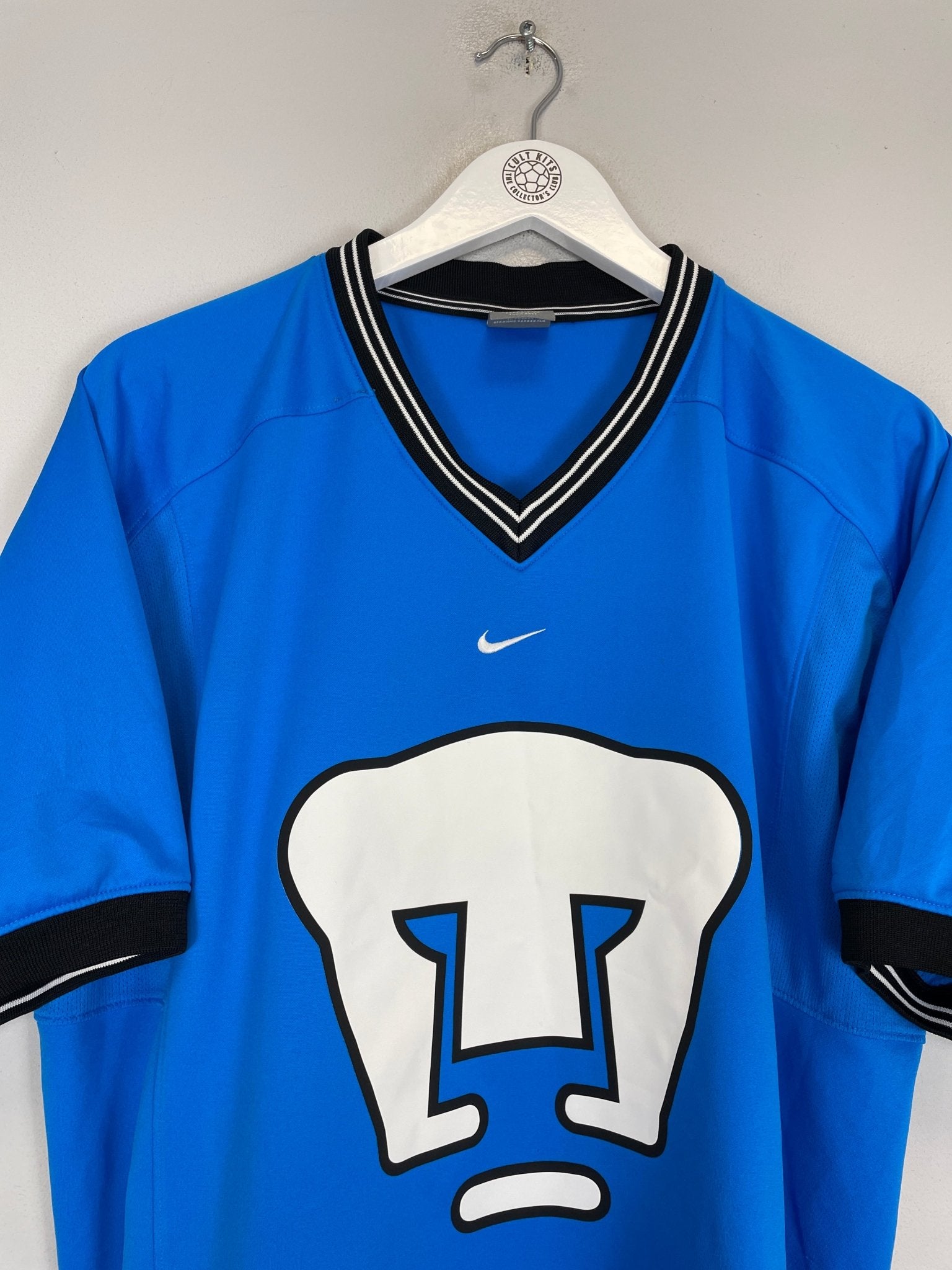 Shop 1997/98 UNAM PUMAS CAMPOS #1 GK SHIRT (XL) NIKE, classic football shirts, vintage football shirts & retro soccer jerseys at Cult Kits
