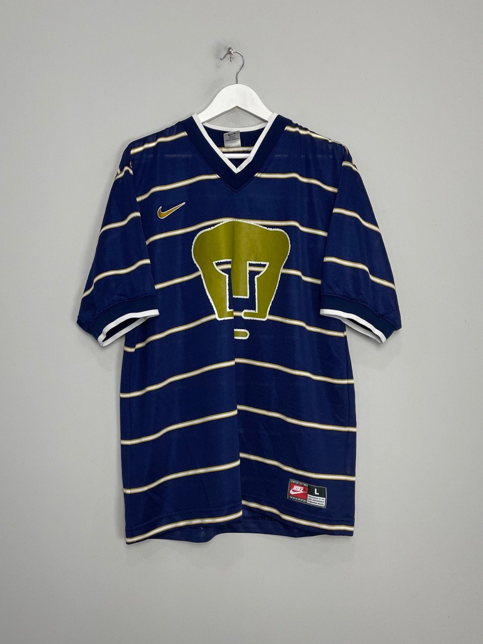Shop 1997/98 UNAM PUMAS HOME SHIRT (L) NIKE, classic football shirts, vintage football shirts & retro soccer jerseys at Cult Kits