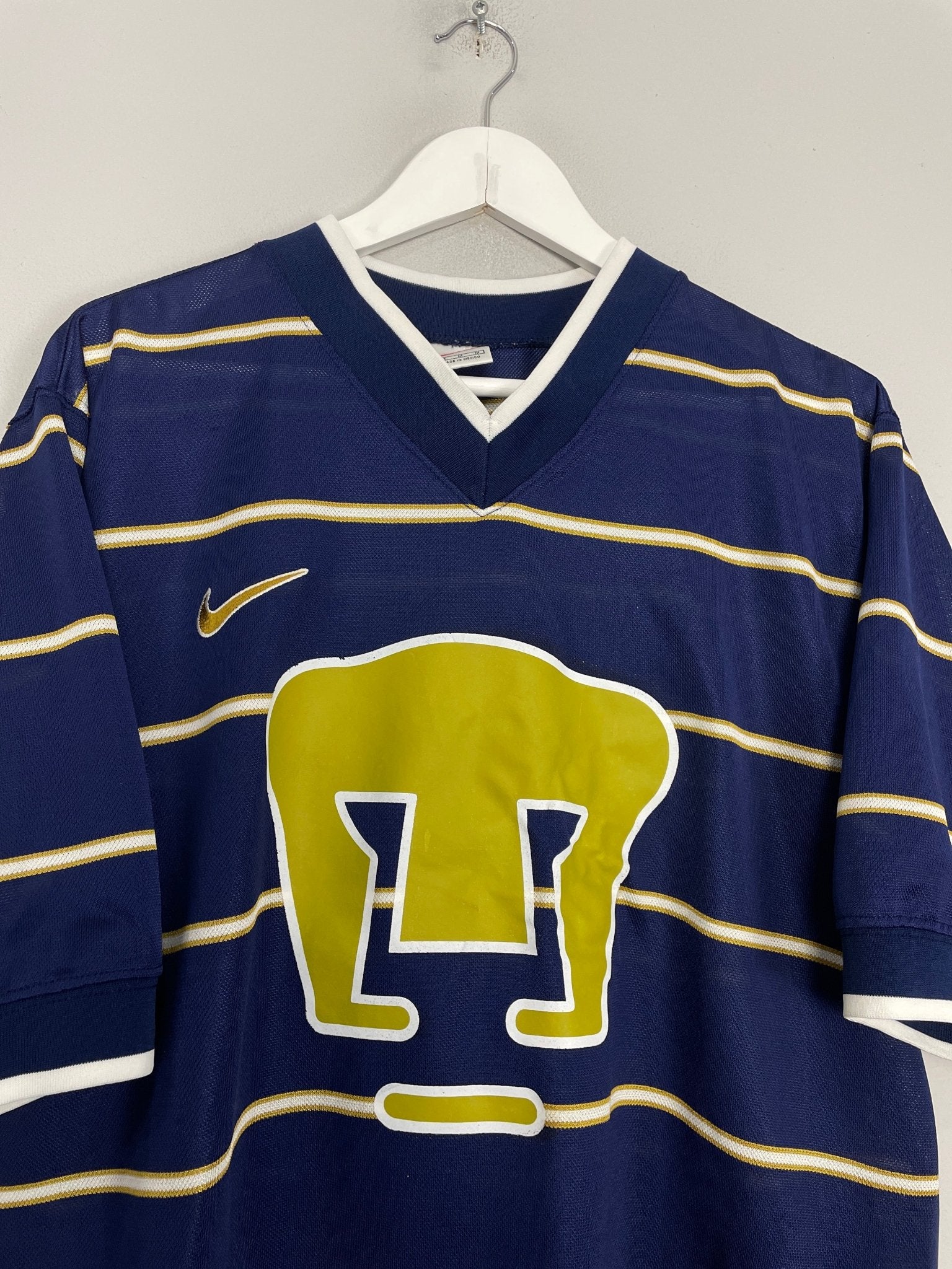 Shop 1997/98 UNAM PUMAS HOME SHIRT (M) NIKE, classic football shirts, vintage football shirts & retro soccer jerseys at Cult Kits