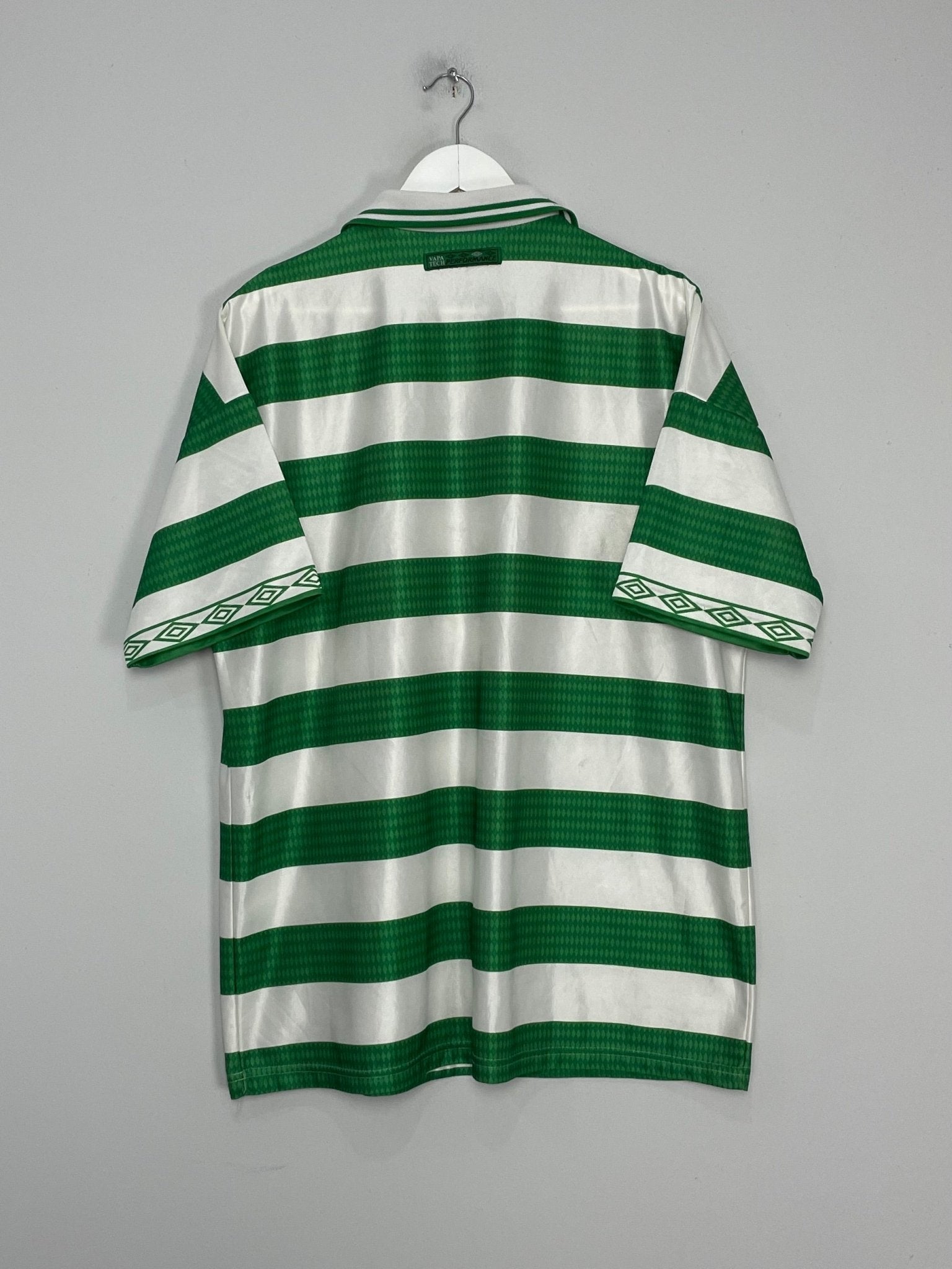 Shop 1997/99 CELTIC HOME SHIRT (XL) UMBRO, classic football shirts, vintage football shirts & retro soccer jerseys at Cult Kits