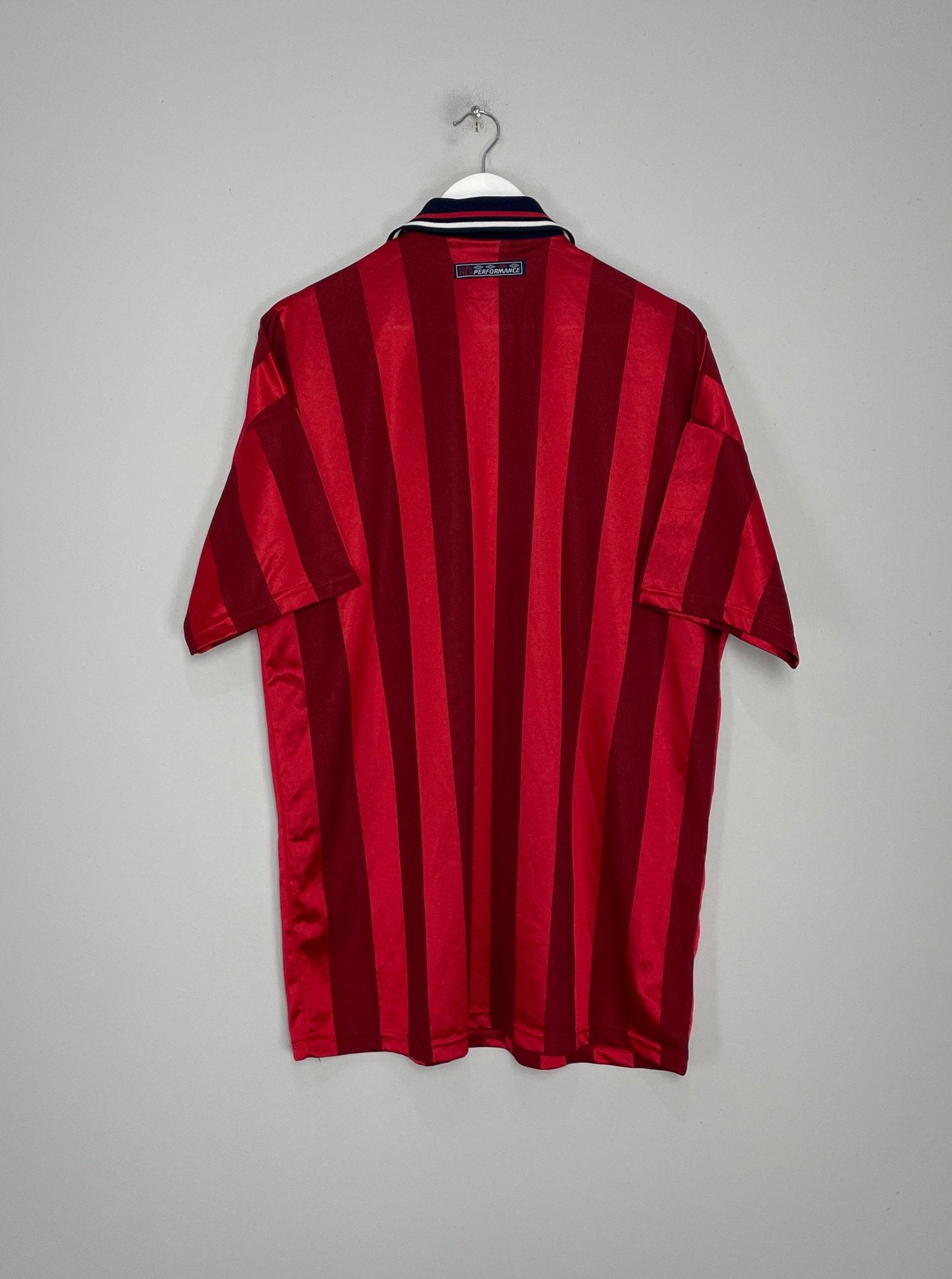 Shop 1997/99 ENGLAND AWAY SHIRT (XL) UMBRO, classic football shirts, vintage football shirts & retro soccer jerseys at Cult Kits
