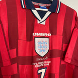 Shop 1997/99 ENGLAND BECKHAM #7 AWAY SHIRT (M) UMBRO, classic football shirts, vintage football shirts & retro soccer jerseys at Cult Kits