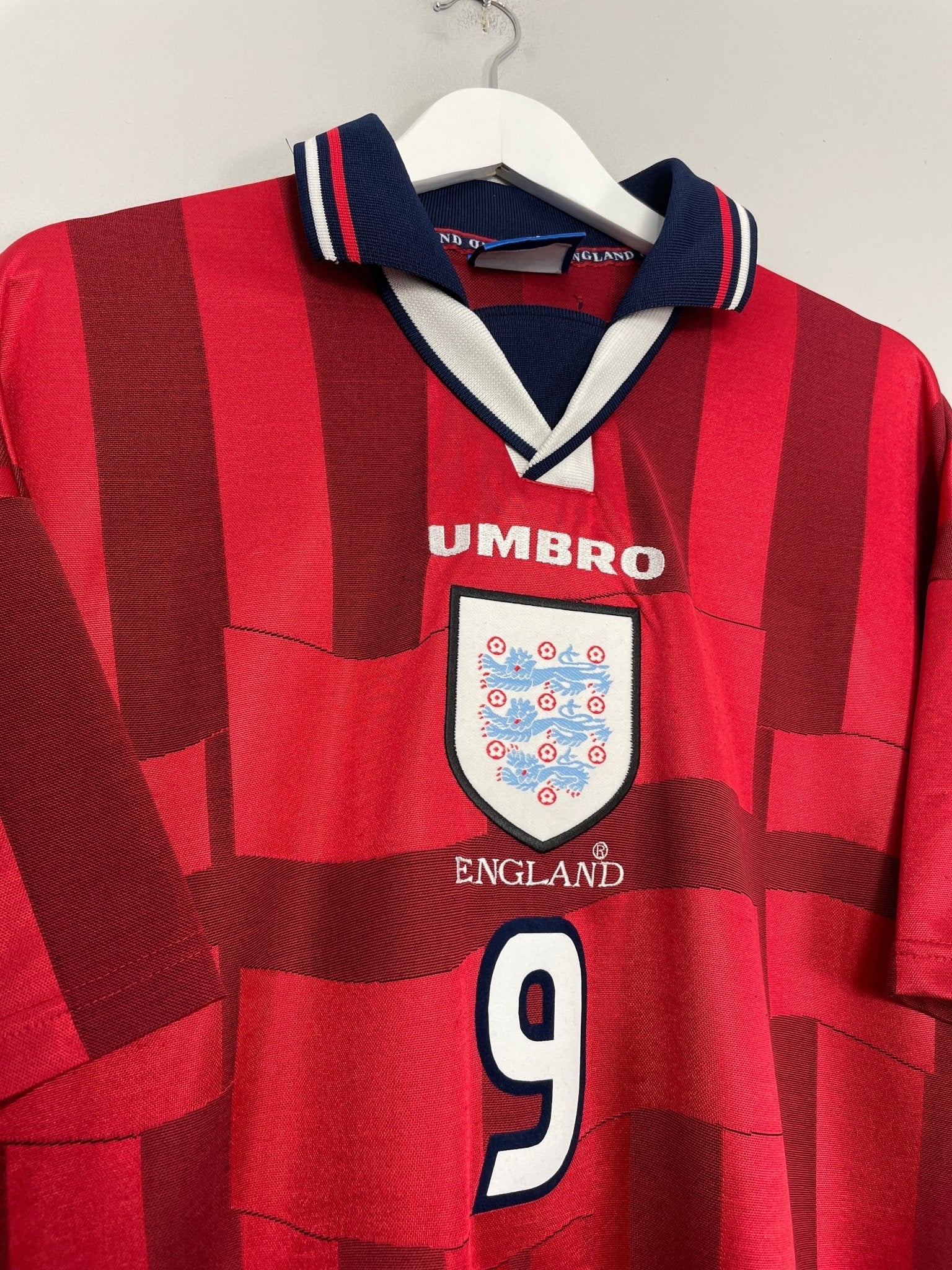 Shop 1997/99 ENGLAND SHEARER #9 AWAY SHIRT (XL) UMBRO, classic football shirts, vintage football shirts & retro soccer jerseys at Cult Kits