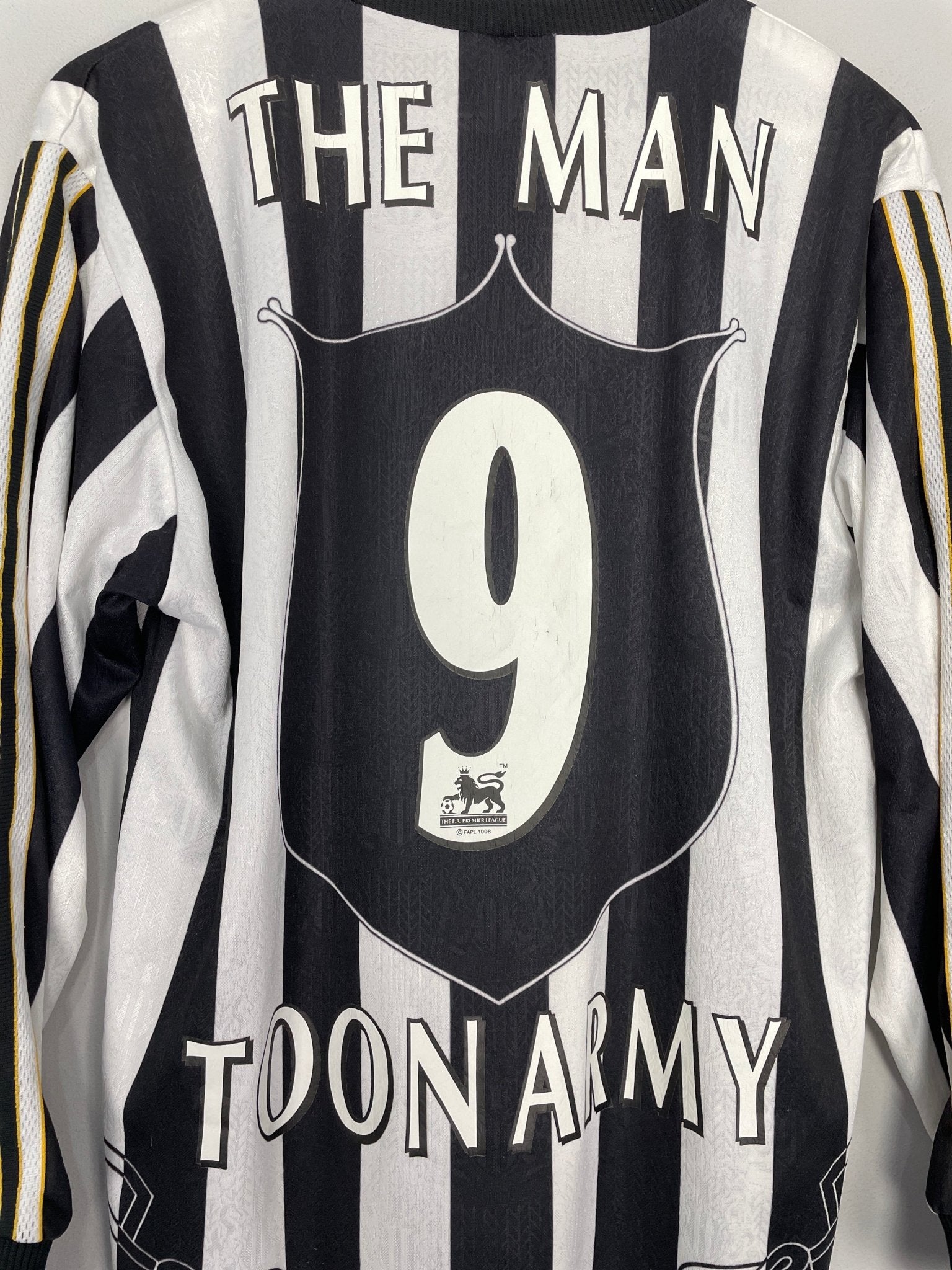 Shop 1997/99 NEWCASTLE UNITED 'THE MAN' #9 HOME SHIRT (M) ADIDAS, classic football shirts, vintage football shirts & retro soccer jerseys at Cult Kits