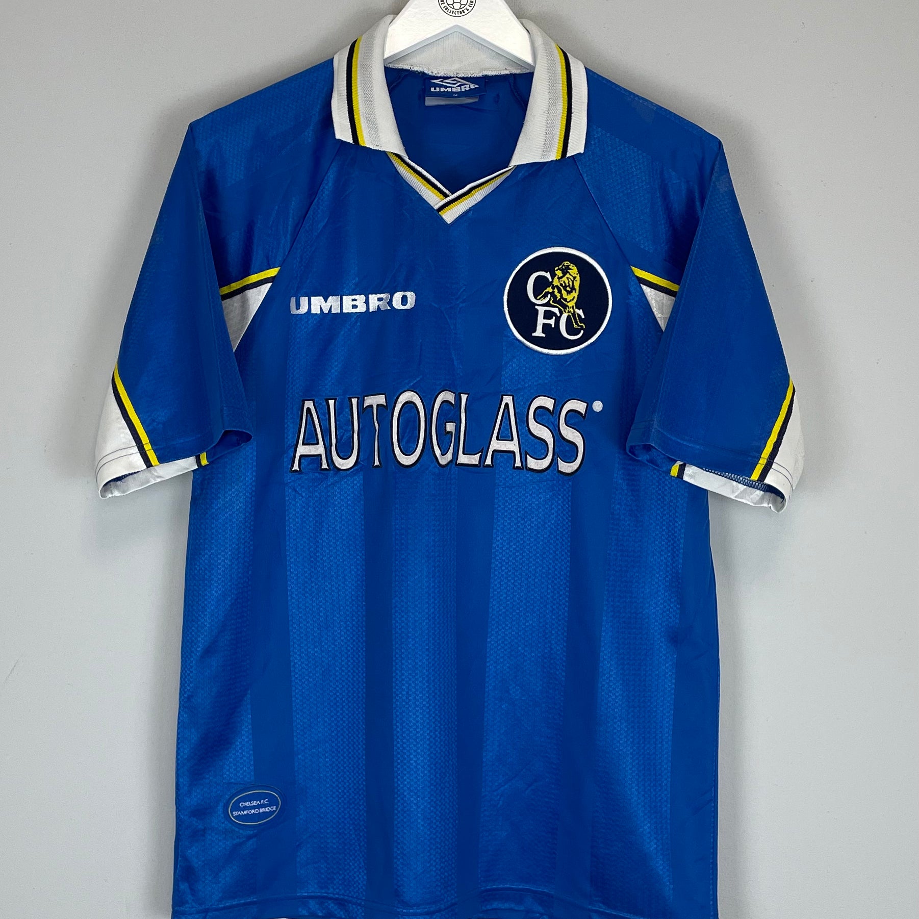 Shop 1997/98 CHELSEA HOME SHIRT (M) UMBRO, classic football shirts, vintage football shirts & retro soccer jerseys at Cult Kits