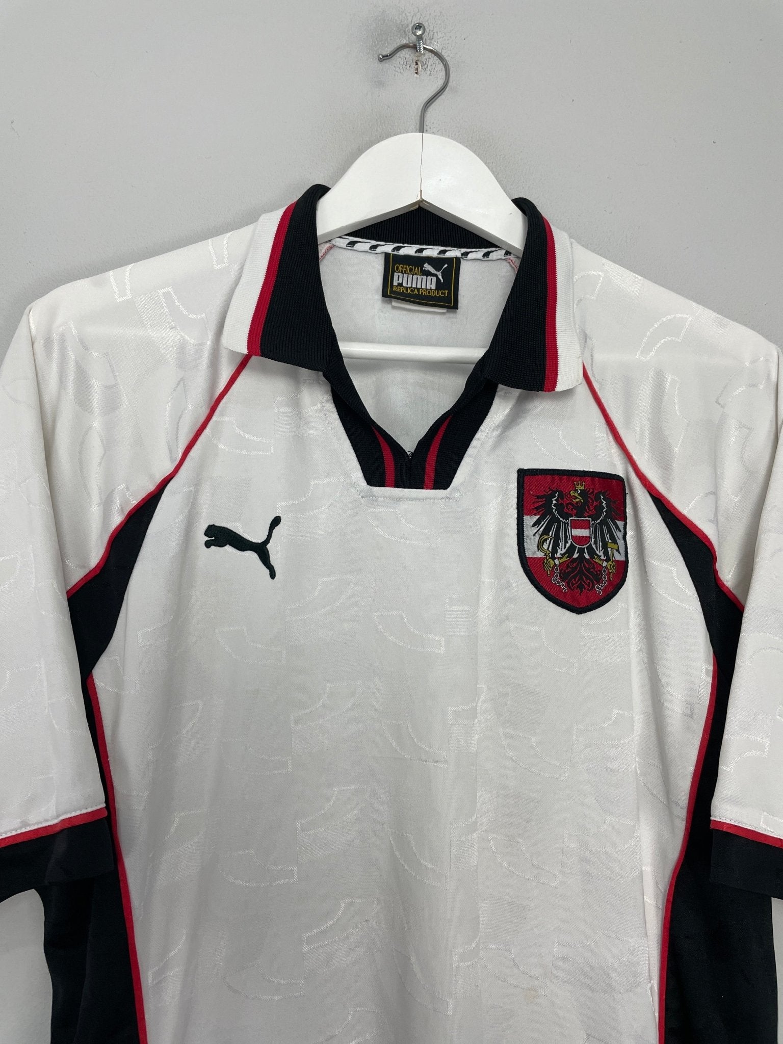 Shop 1998 AUSTRIA HOME SHIRT (L) PUMA, classic football shirts, vintage football shirts & retro soccer jerseys at Cult Kits