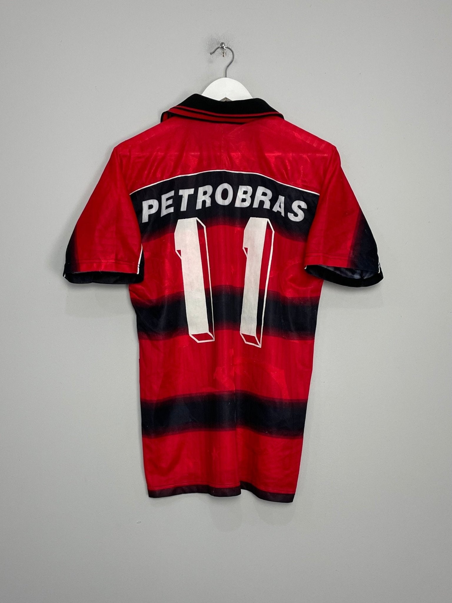 Shop 1998 FLAMENGO #11 HOME SHIRT (S) UMBRO, classic football shirts, vintage football shirts & retro soccer jerseys at Cult Kits