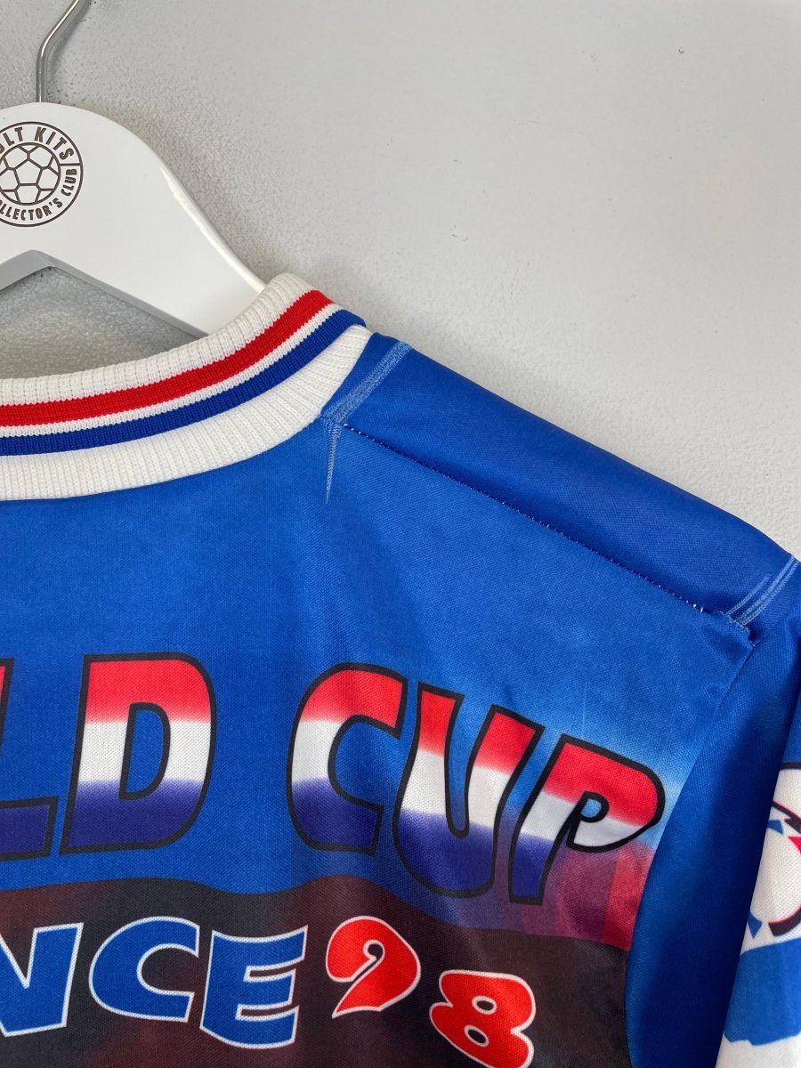 1998 FRANCE WORLD CUP BOOTLEG TEE (S) OM - Cult Kits - Small - Buy Vintage Football Shirts, Authentic Retro Football Shirts For Sale, Classic Football Shirts & Soccer Jersey
