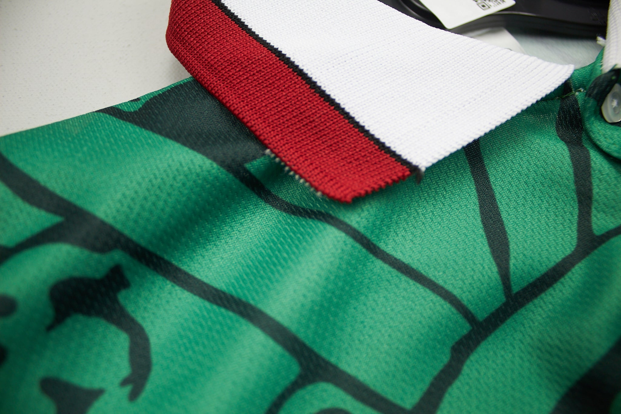 Buy 1998 Mexico *BNWT with Defects* Reissue World Cup Edition Away Shirt (M) ABA Sport ~ Free worldwide shipping ~ Authentic Vintage Football Shirts from Cult Kits