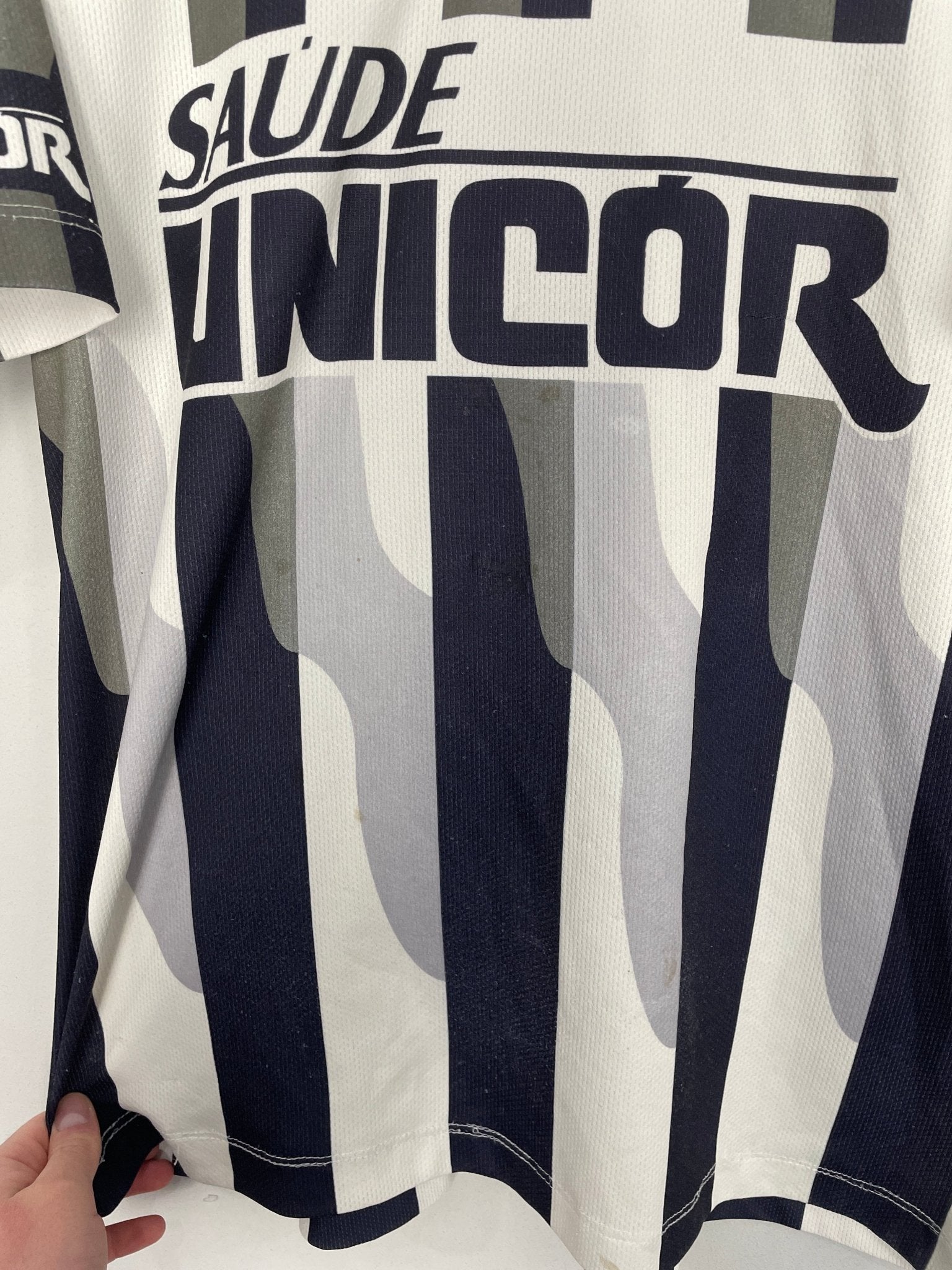 Shop 1998 SANTOS AWAY SHIRT (L) UMBRO, classic football shirts, vintage football shirts & retro soccer jerseys at Cult Kits