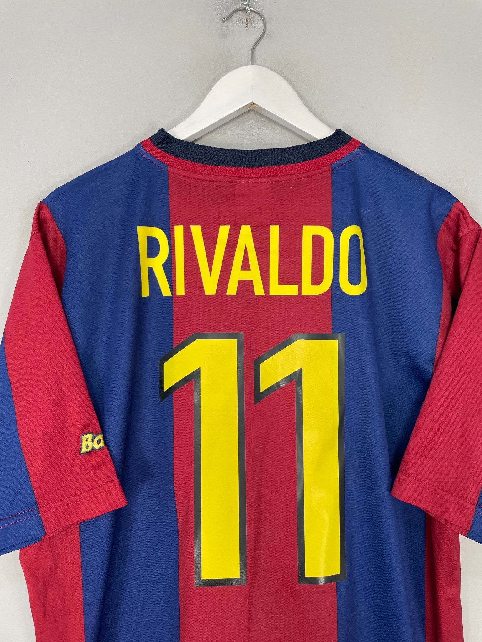 Shop 1998/00 BARCELONA RIVALDO #11 HOME SHIRT (L) NIKE BASIC, classic football shirts, vintage football shirts & retro soccer jerseys at Cult Kits