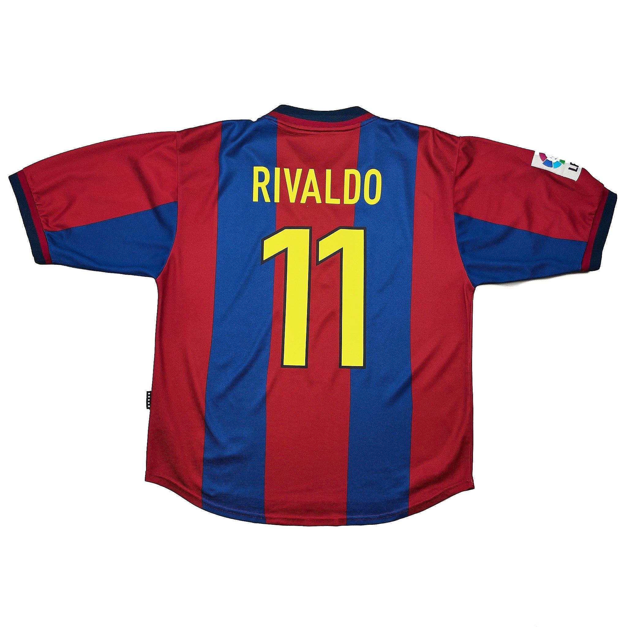 Buy 1998/00 Barcelona Rivaldo 11 Home Shirt (M) Nike ~ Free worldwide shipping ~ Authentic Vintage Football Shirts from Cult Kits