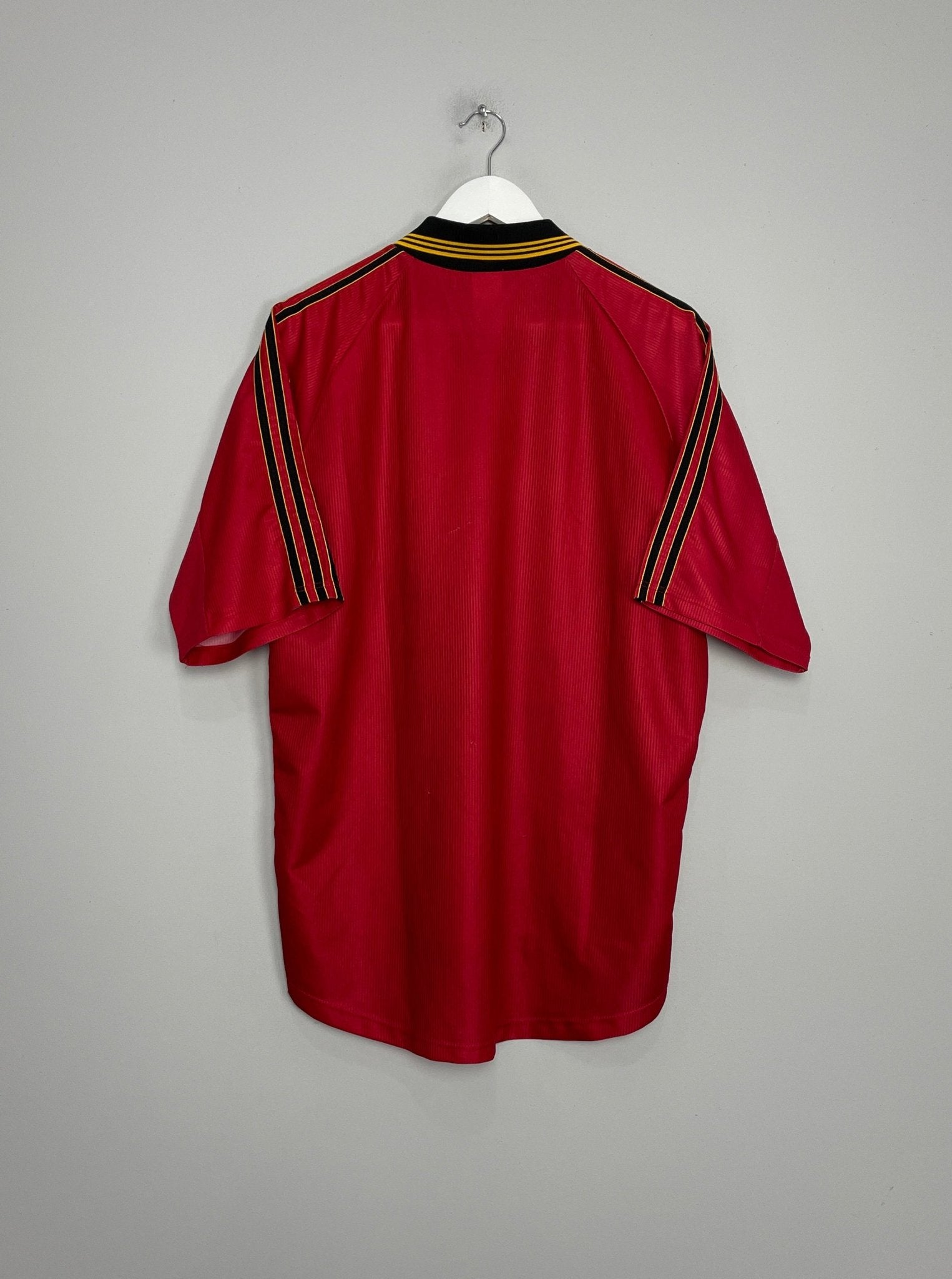 Shop 1998/00 BAYER LEVERKUSEN HOME SHIRT (M) ADIDAS, classic football shirts, vintage football shirts & retro soccer jerseys at Cult Kits