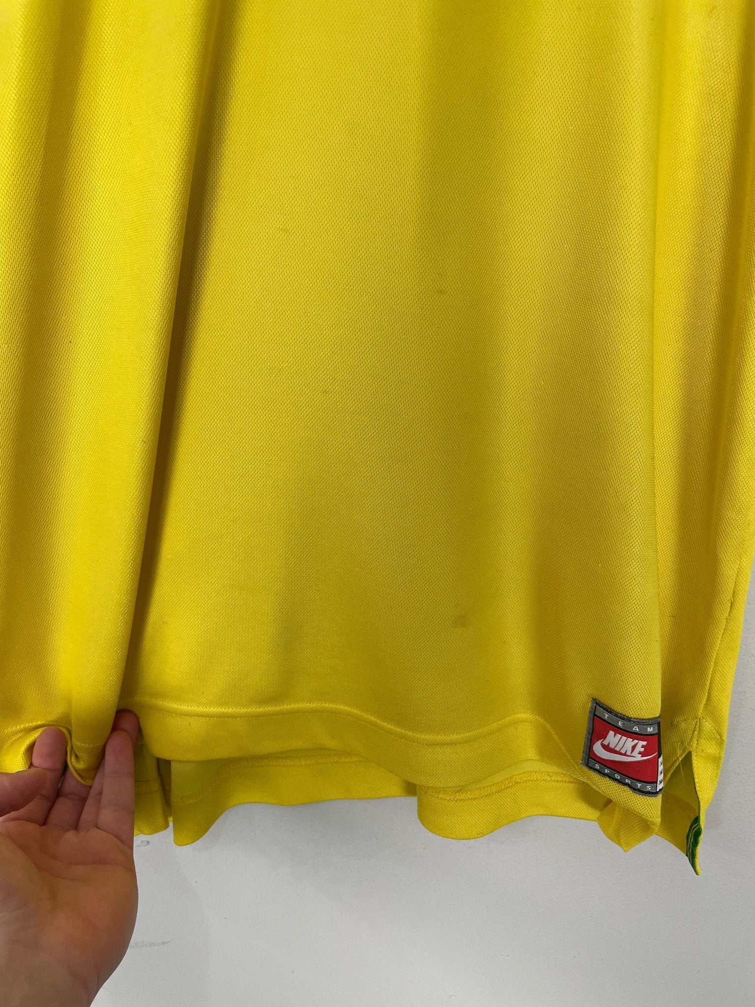 Shop 1998/00 BRAZIL RONALDO #9 HOME SHIRT (L) NIKE, classic football shirts, vintage football shirts & retro soccer jerseys at Cult Kits