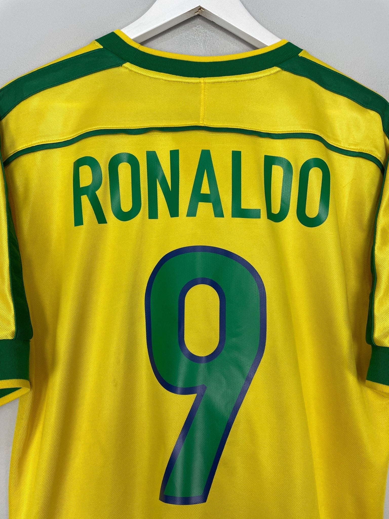 Shop 1998/00 BRAZIL RONALDO #9 HOME SHIRT (M) NIKE, classic football shirts, vintage football shirts & retro soccer jerseys at Cult Kits