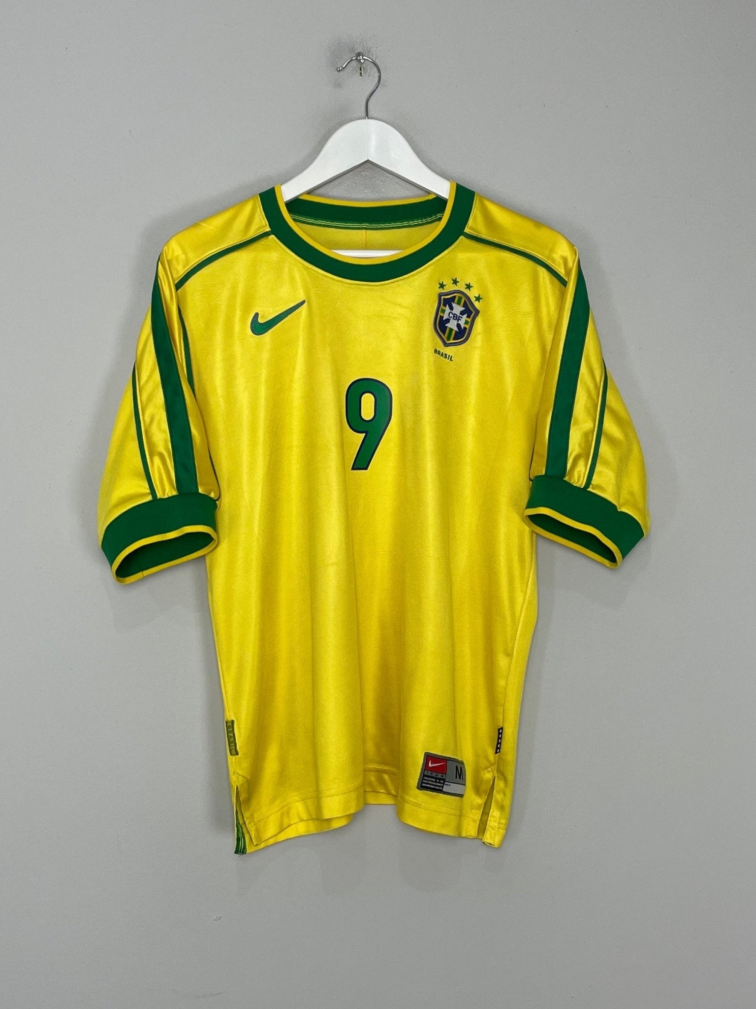Shop 1998/00 BRAZIL RONALDO #9 HOME SHIRT (M) NIKE, classic football shirts, vintage football shirts & retro soccer jerseys at Cult Kits