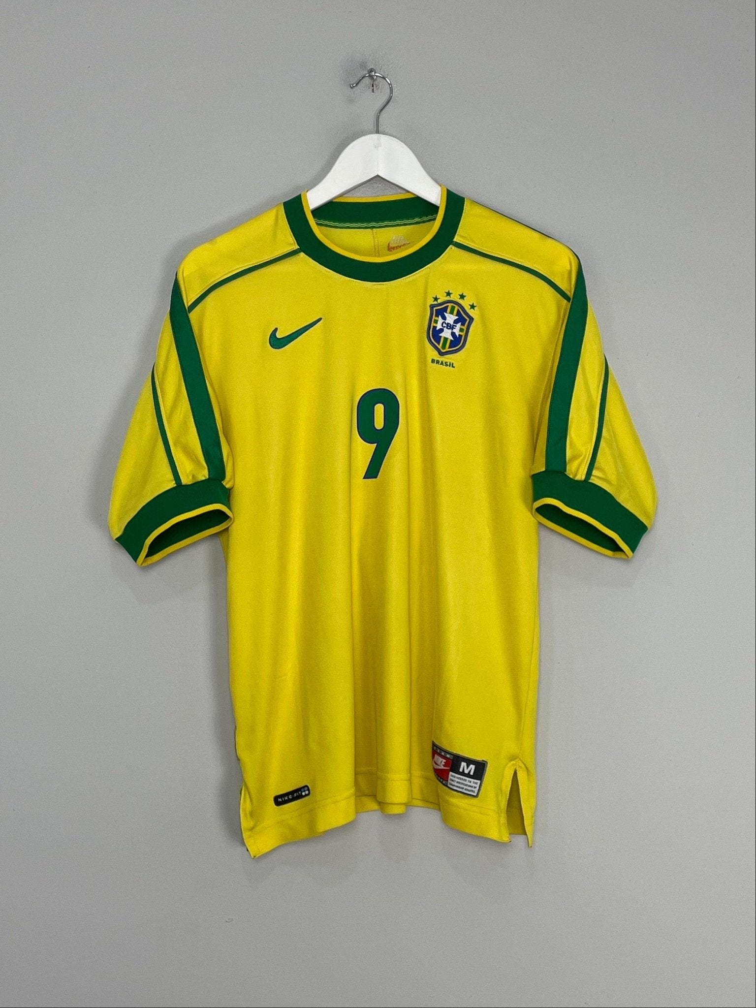 Shop 1998/00 BRAZIL RONALDO #9 HOME SHIRT (M) NIKE, classic football shirts, vintage football shirts & retro soccer jerseys at Cult Kits