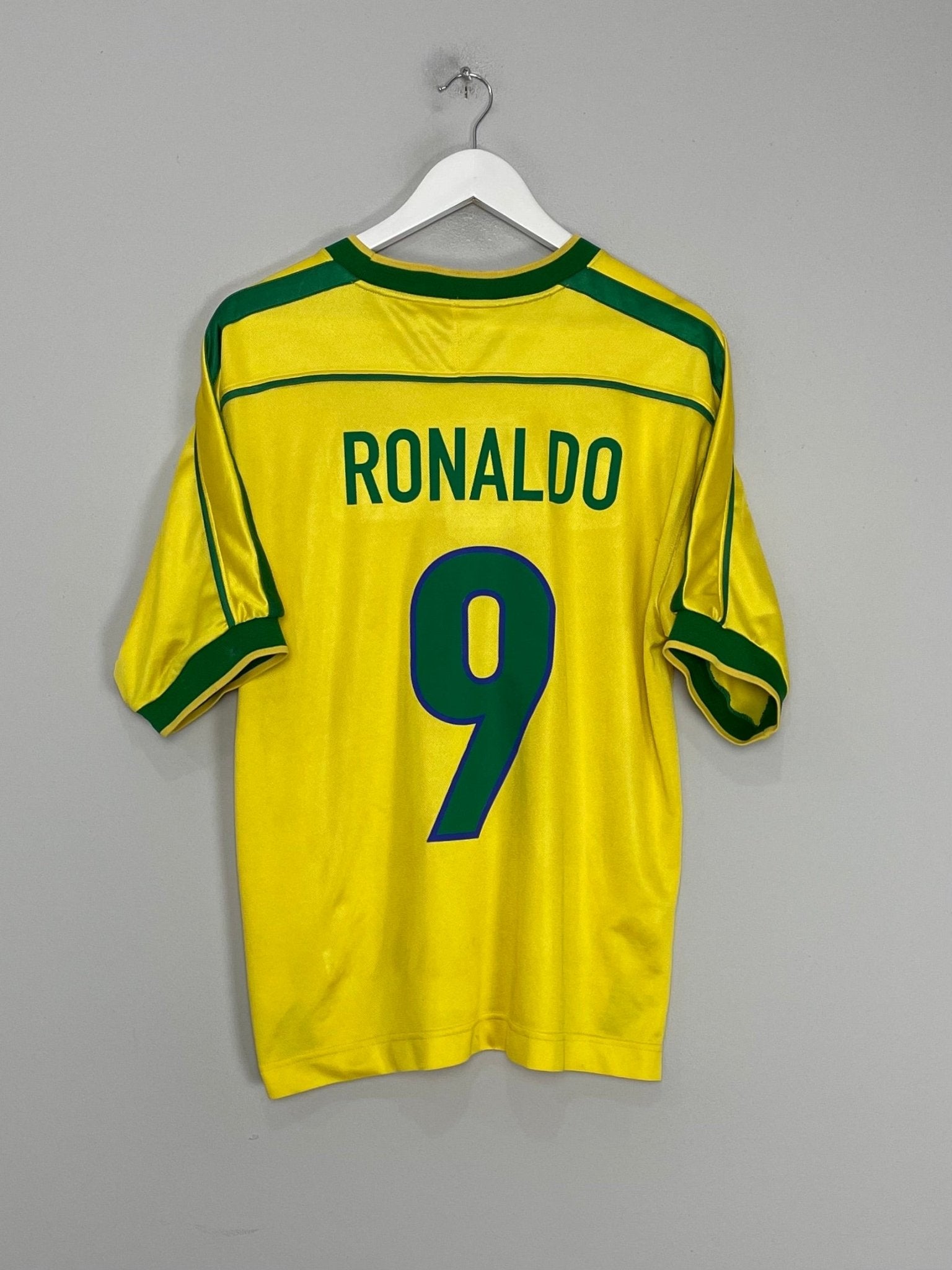 Shop 1998/00 BRAZIL RONALDO #9 HOME SHIRT (M) NIKE, classic football shirts, vintage football shirts & retro soccer jerseys at Cult Kits