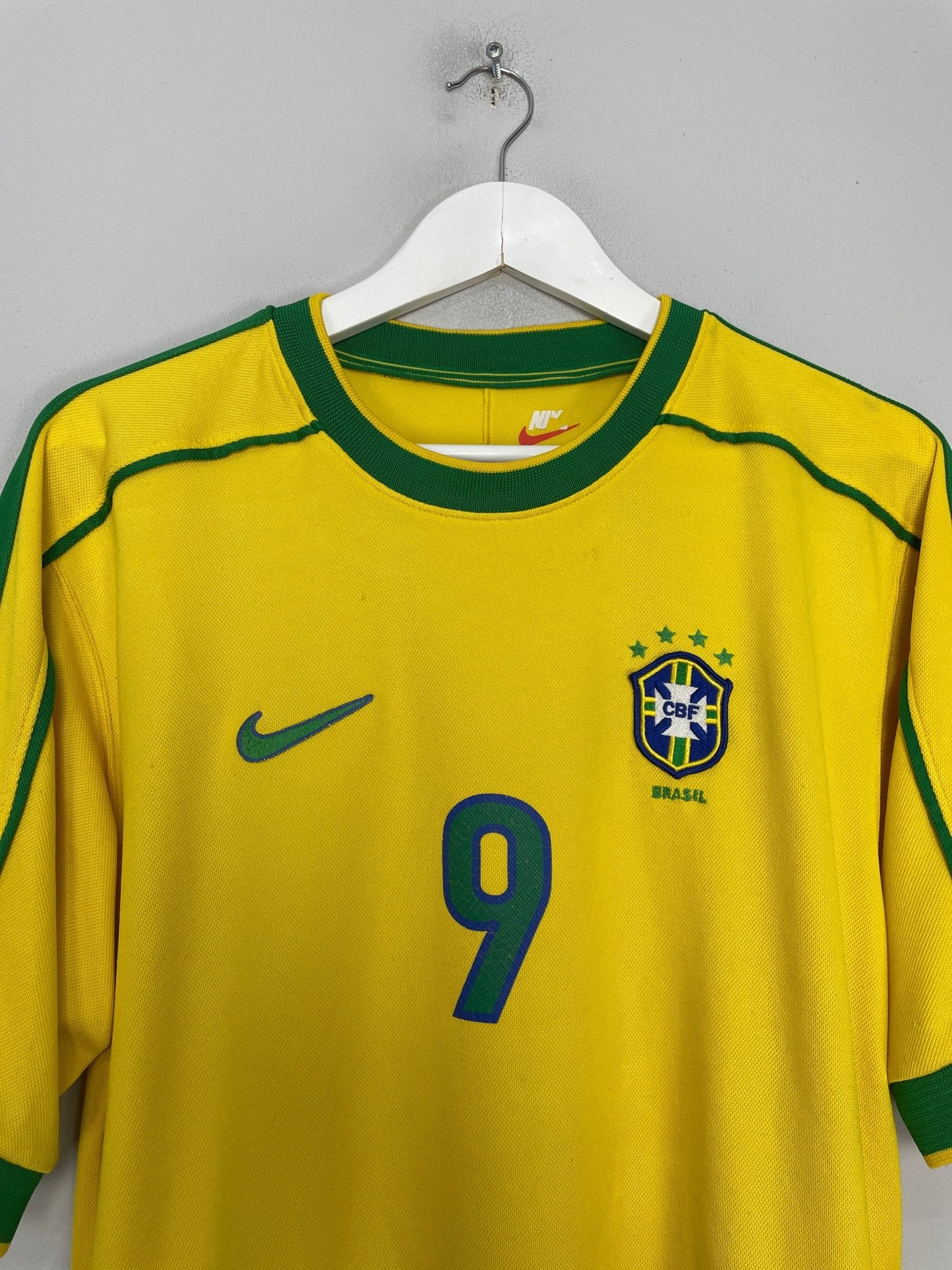 Shop 1998/00 BRAZIL RONALDO #9 HOME SHIRT (M) NIKE, classic football shirts, vintage football shirts & retro soccer jerseys at Cult Kits