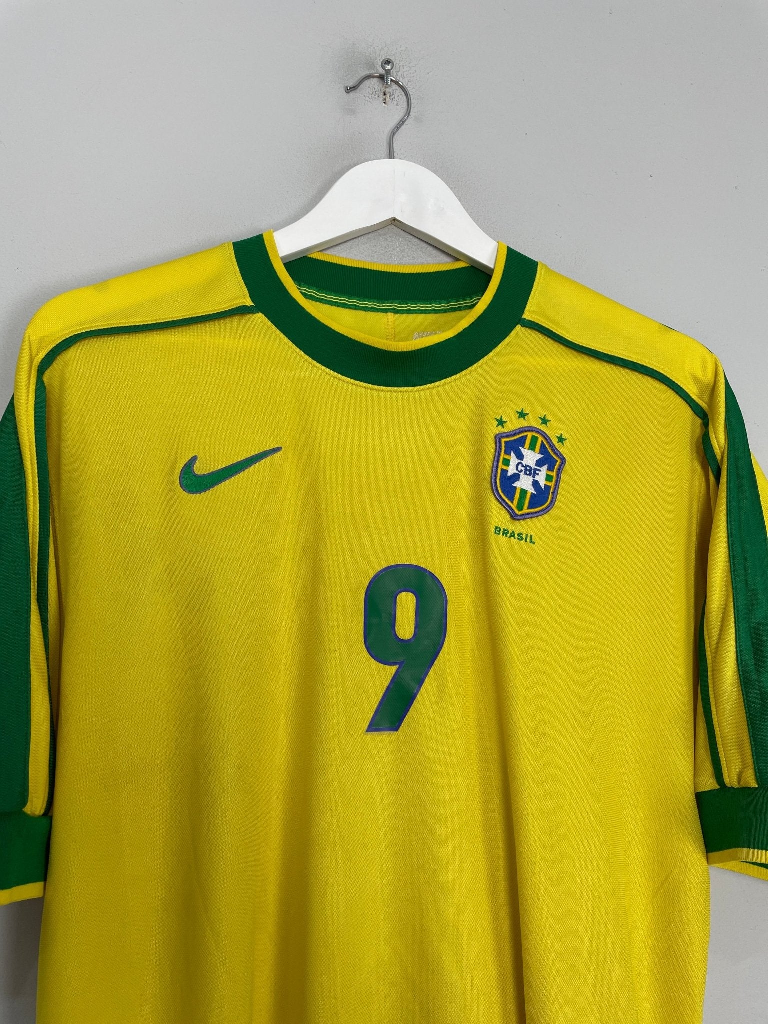 Shop 1998/00 BRAZIL RONALDO #9 HOME SHIRT (M) NIKE, classic football shirts, vintage football shirts & retro soccer jerseys at Cult Kits