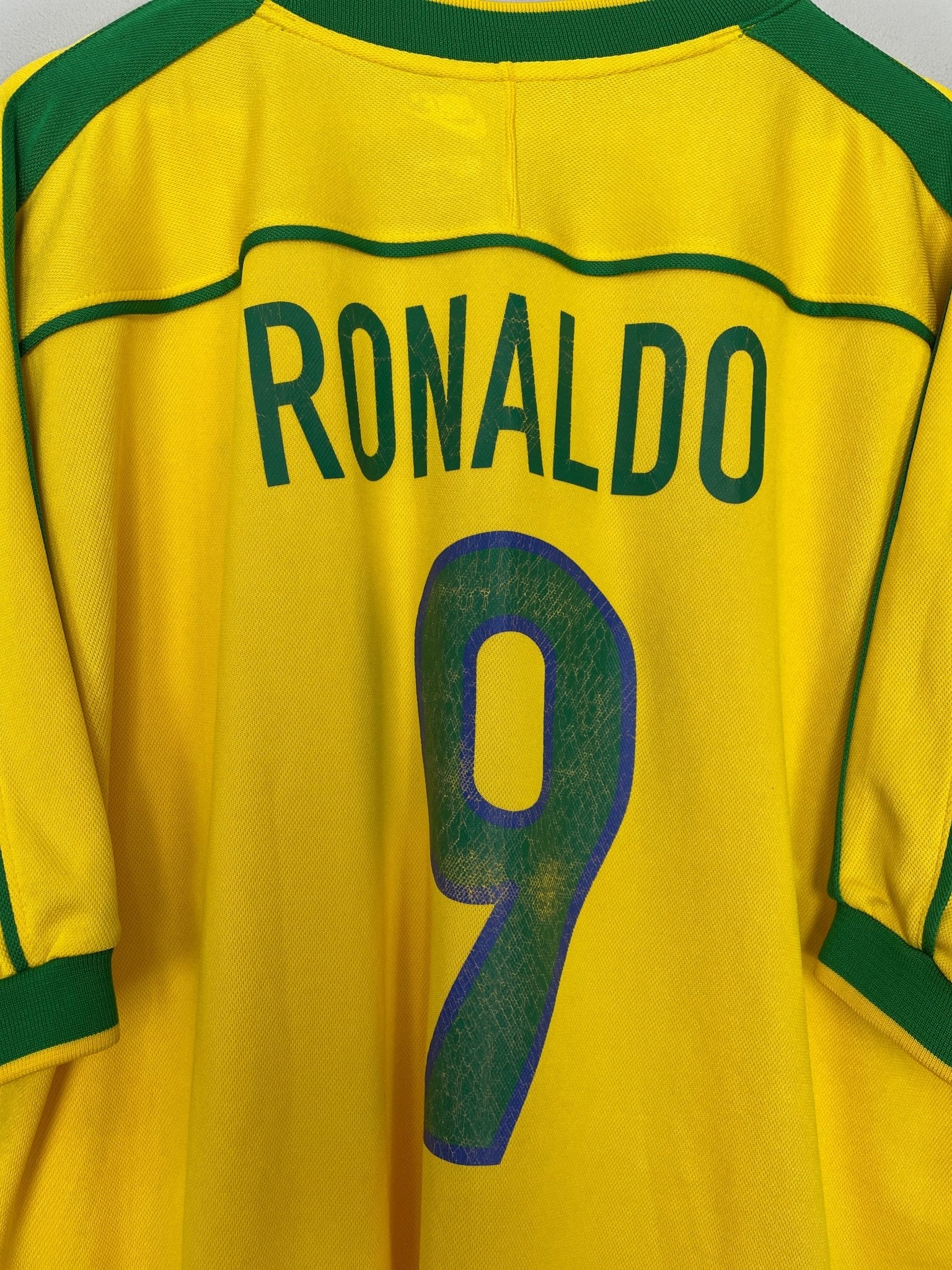 Shop 1998/00 BRAZIL RONALDO #9 HOME SHIRT (XXL) NIKE, classic football shirts, vintage football shirts & retro soccer jerseys at Cult Kits