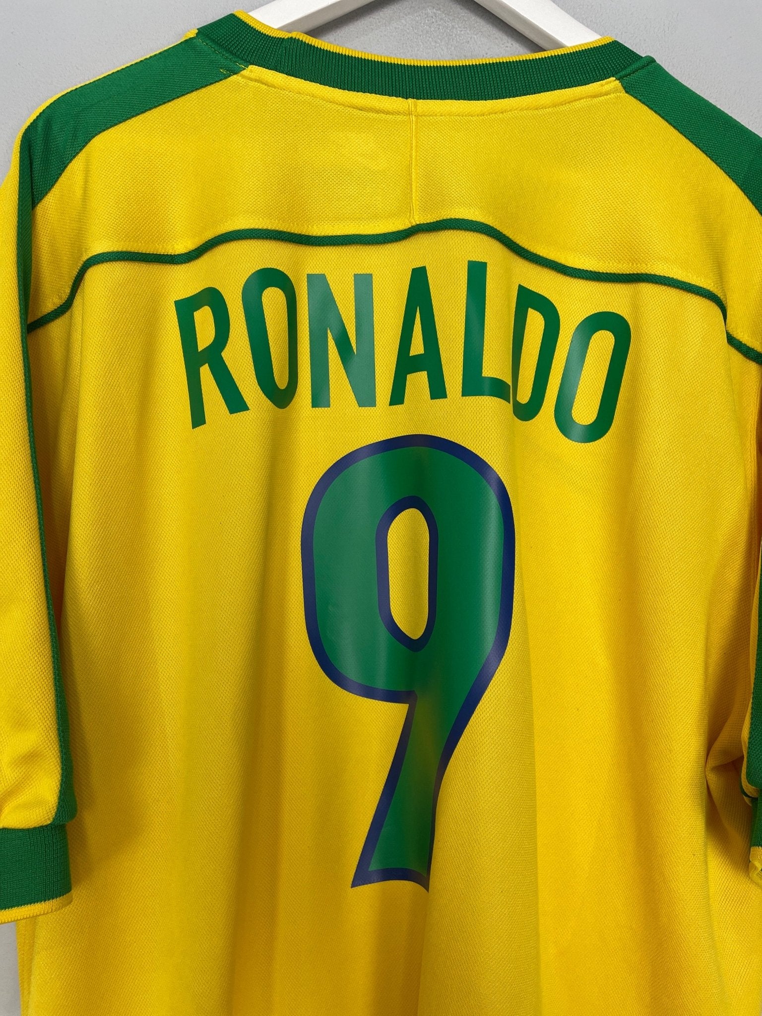Shop 1998/00 BRAZIL RONALDO #9 HOME SHIRT (XXL) NIKE, classic football shirts, vintage football shirts & retro soccer jerseys at Cult Kits