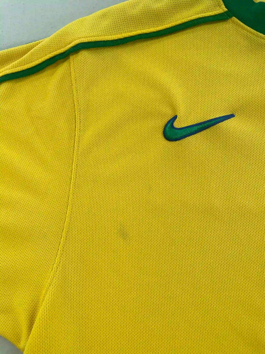 1998 Brazil Nike football shirt - view 3 - Cult Kits