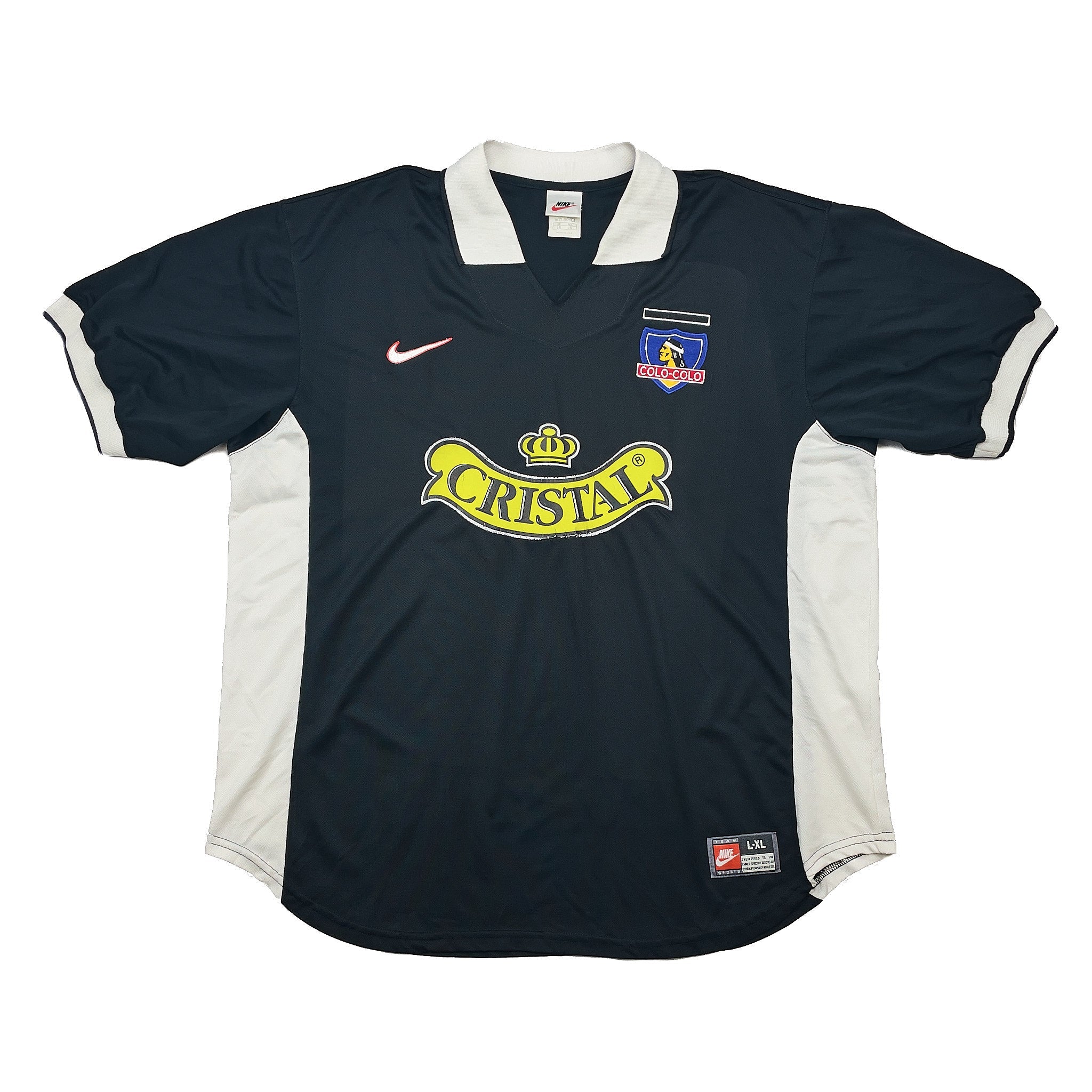 Buy 1998/00 Colo Colo Away Shirt (L/XL) Nike ~ Free worldwide shipping available ~ Authentic Vintage Football Shirts from Cult Kits