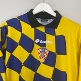 Shop 1998/00 CROATIA GK SHIRT (M) LOTTO, classic football shirts, vintage football shirts & retro soccer jerseys at Cult Kits