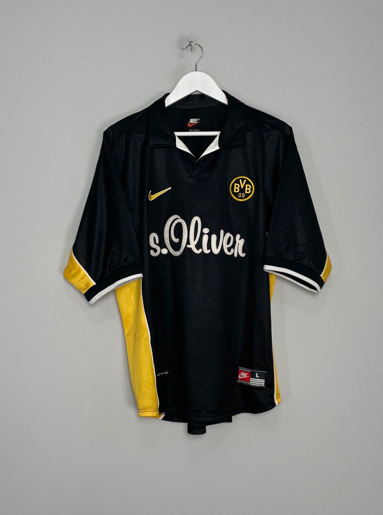 Shop 1998/00 DORTMUND AWAY SHIRT (L) NIKE, classic football shirts, vintage football shirts & retro soccer jerseys at Cult Kits