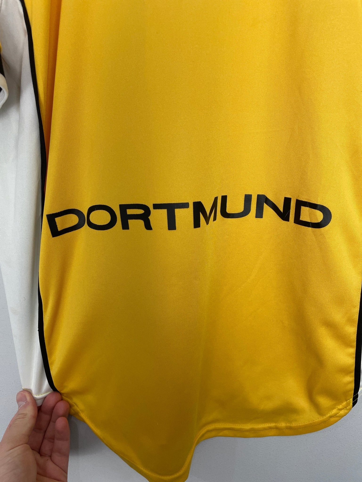 Shop 1998/00 DORTMUND HOME SHIRT (S) NIKE, classic football shirts, vintage football shirts & retro soccer jerseys at Cult Kits