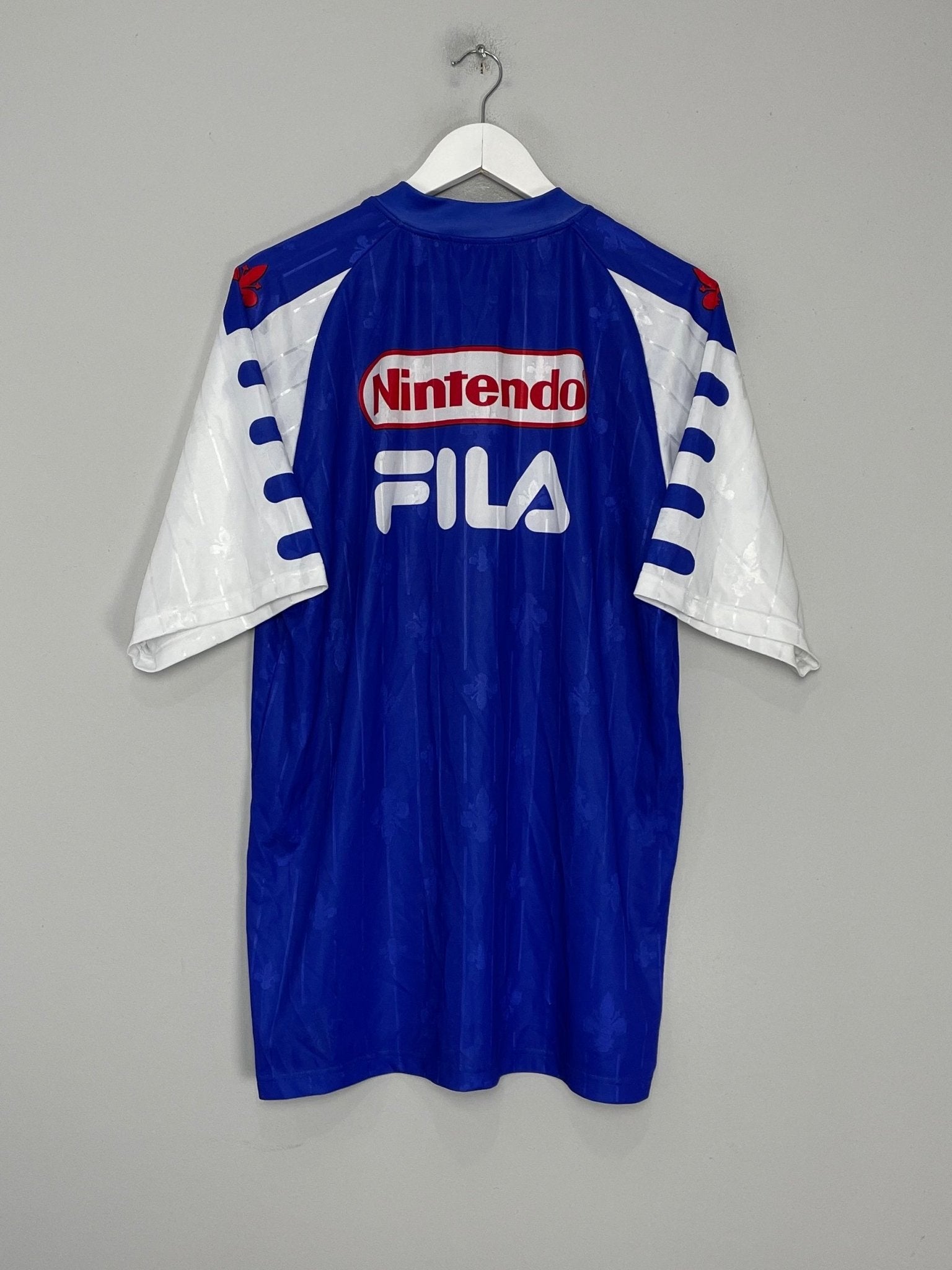 Shop 1998/00 FIORENTINA TRAINING SHIRT (XL) FILA, classic football shirts, vintage football shirts & retro soccer jerseys at Cult Kits