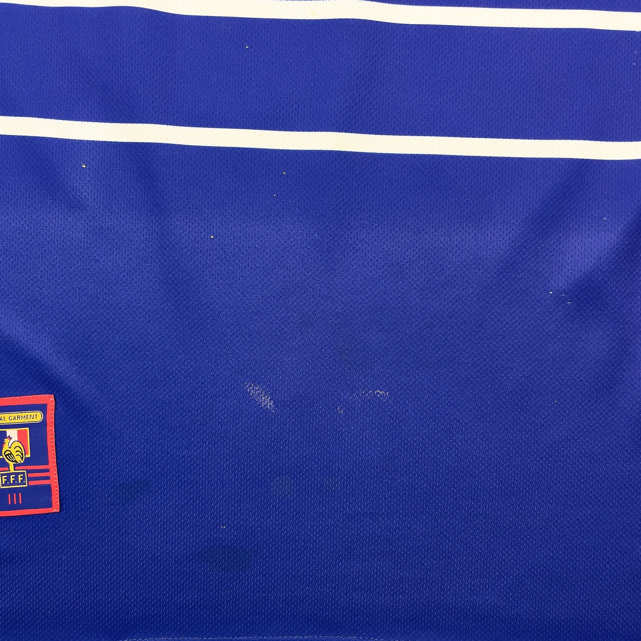 Buy 1998/00 France Zidane 10 Home Shirt (L) Adidas ~ Free worldwide shipping ~ Authentic Vintage Football Shirts from Cult Kits