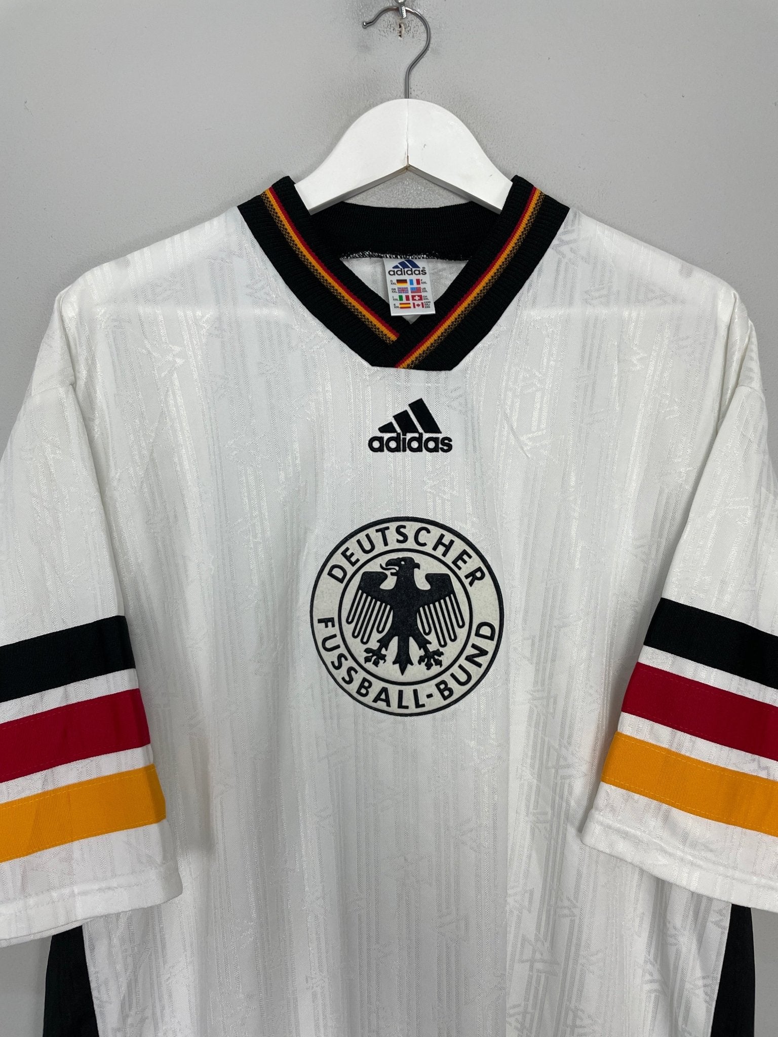Shop 1998/00 GERMANY TRAINING SHIRT (XXL) ADIDAS, classic football shirts, vintage football shirts & retro soccer jerseys at Cult Kits