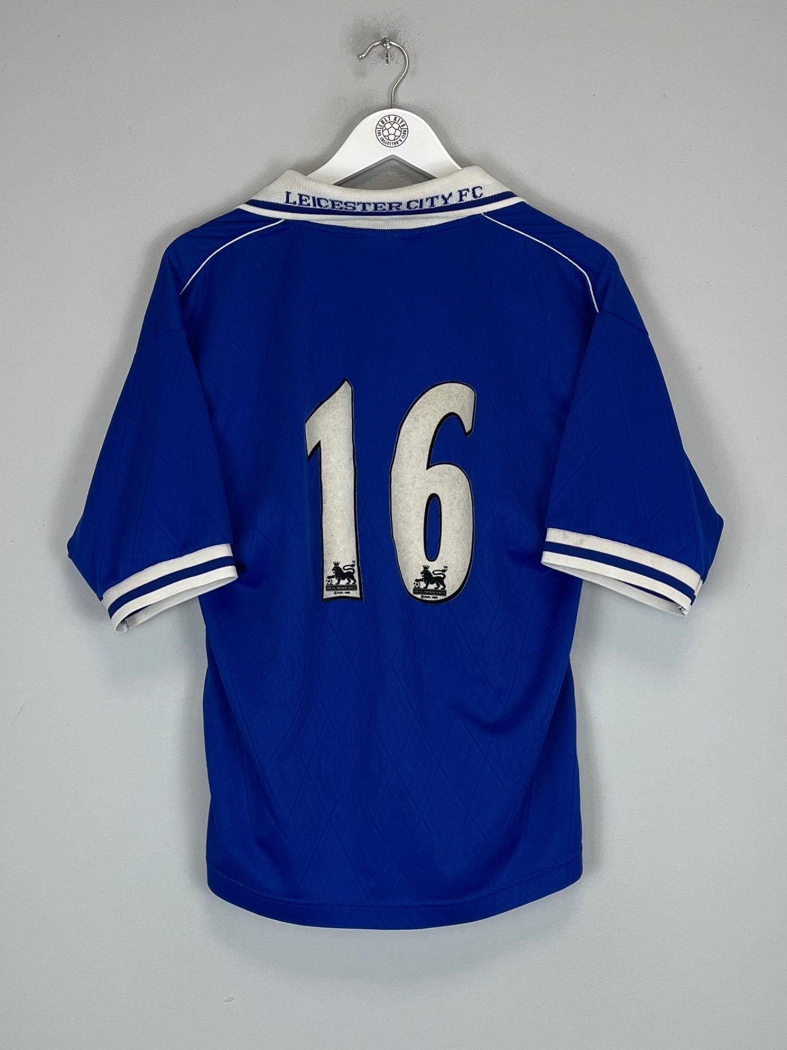 Shop 1998/00 LEICESTER CITY #16 HOME SHIRT (M) FOX LEISURE, classic football shirts, vintage football shirts & retro soccer jerseys at Cult Kits