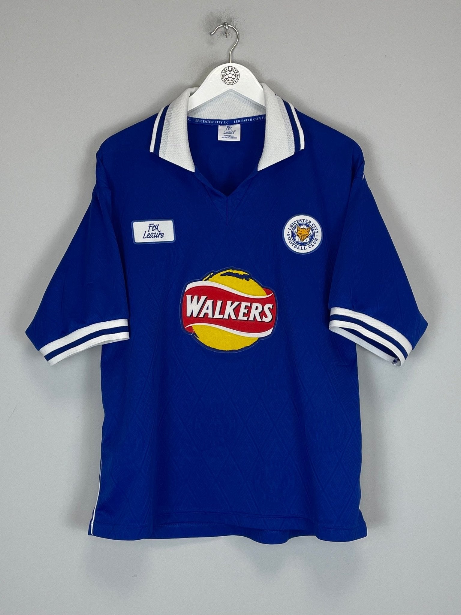 Shop 1998/00 LEICESTER CITY ELLIOT #18 HOME SHIRT (L) FOX LEISURE, classic football shirts, vintage football shirts & retro soccer jerseys at Cult Kits