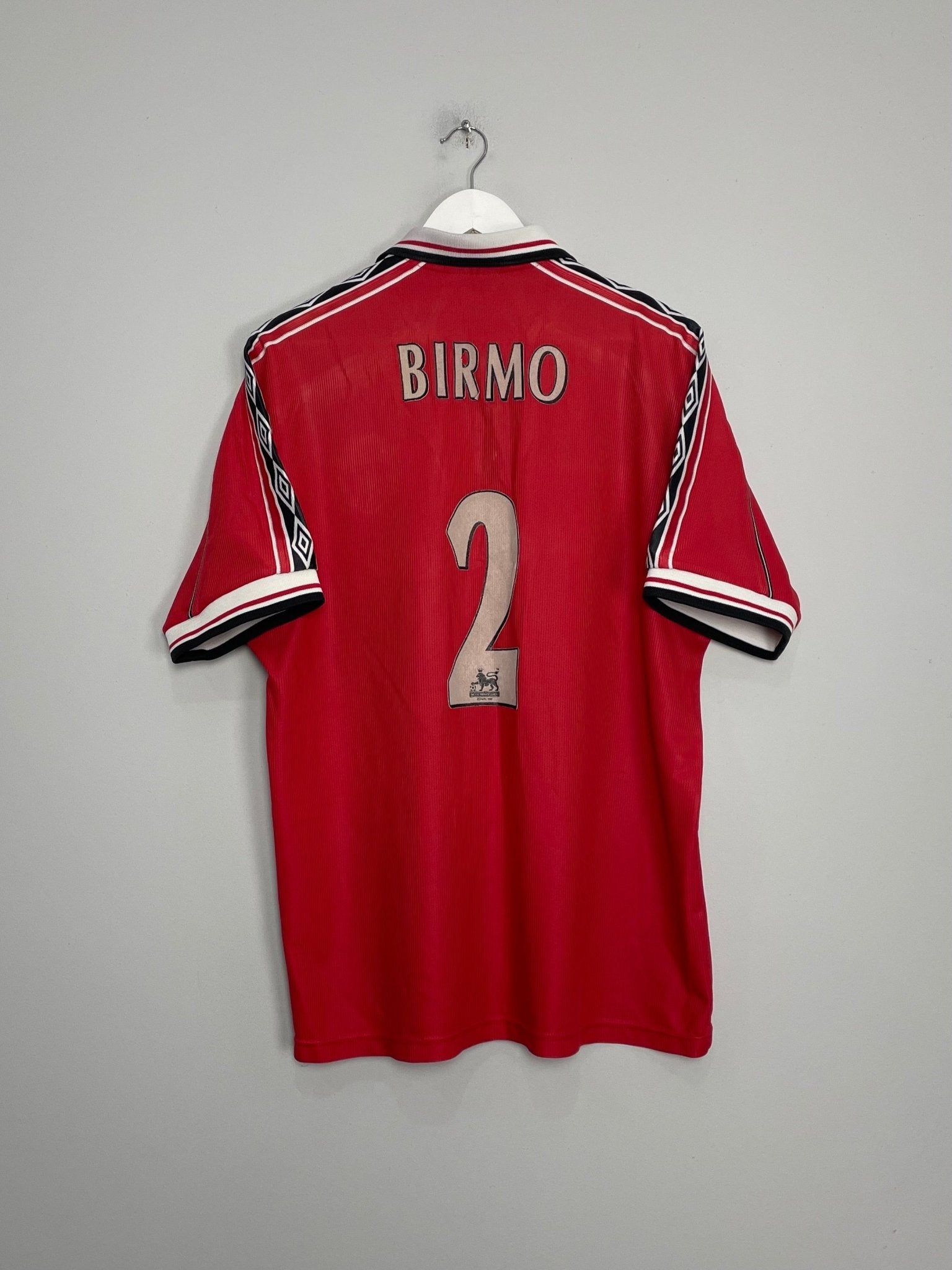 Shop 1998/00 MANCHESTER UNITED BIRMO #2 HOME SHIRT (XL) UMBRO, classic football shirts, vintage football shirts & retro soccer jerseys at Cult Kits