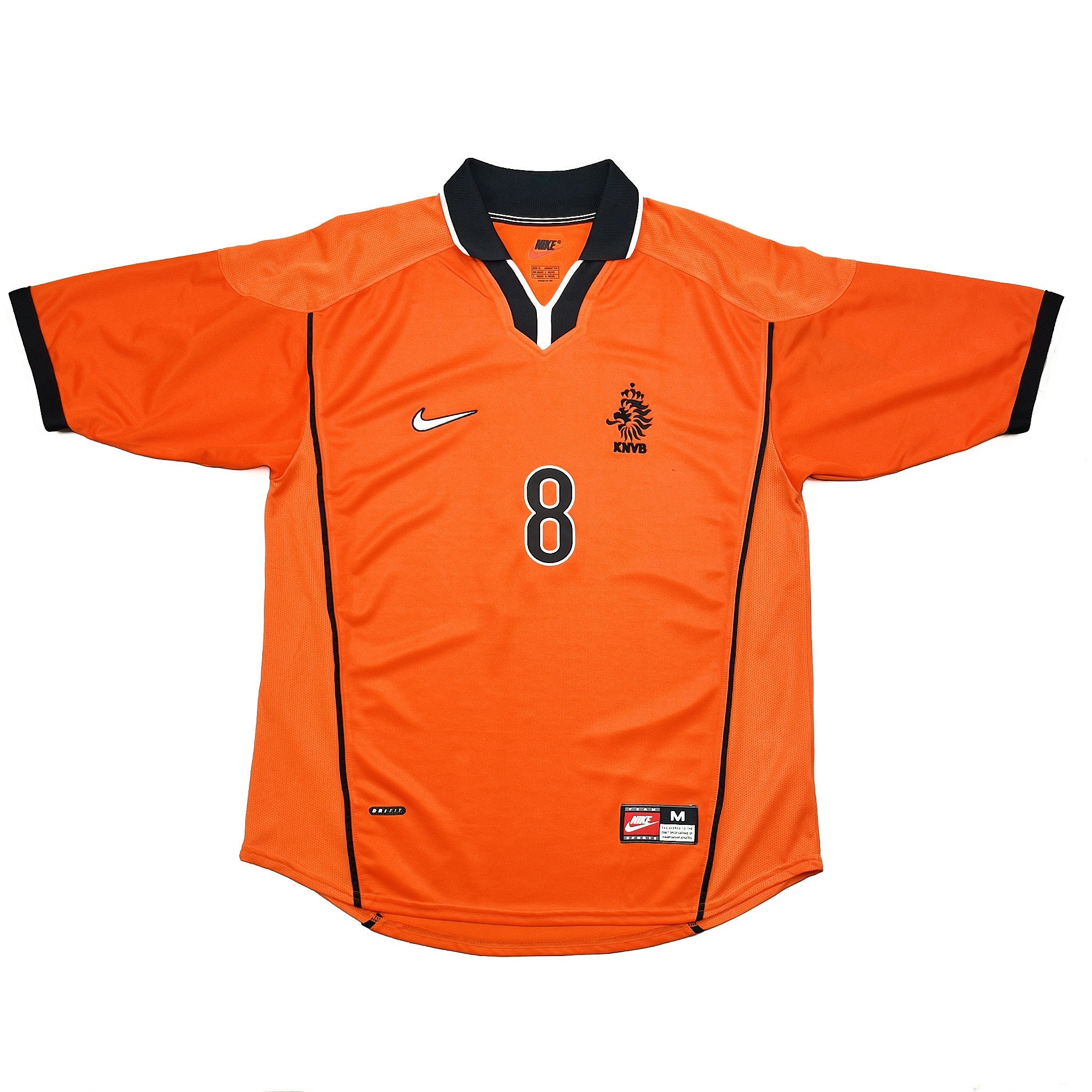 Buy 1998/00 Netherlands Bergkamp 8 Home Shirt (M) Nike ~ Free worldwide shipping ~ Authentic Vintage Football Shirts from Cult Kits