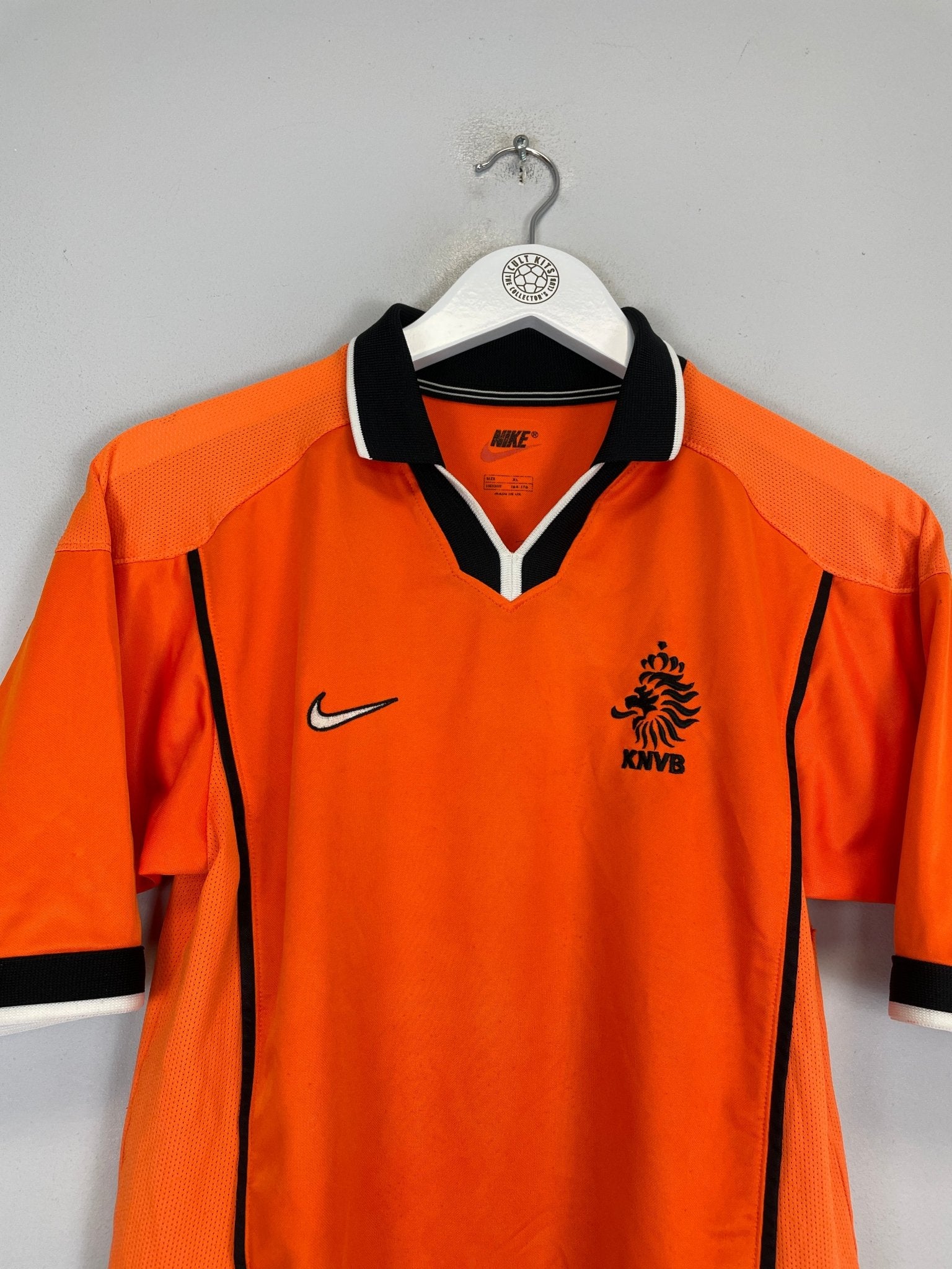 Shop 1998/00 NETHERLANDS HOME SHIRT (XL.KIDS) NIKE, classic football shirts, vintage football shirts & retro soccer jerseys at Cult Kits