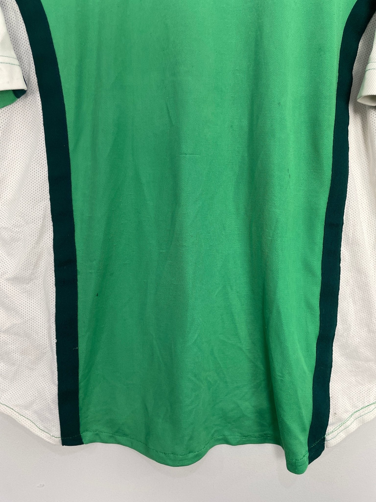 Shop 1998/00 NIGERIA HOME SHIRT (M) NIKE, classic football shirts, vintage football shirts & retro soccer jerseys at Cult Kits