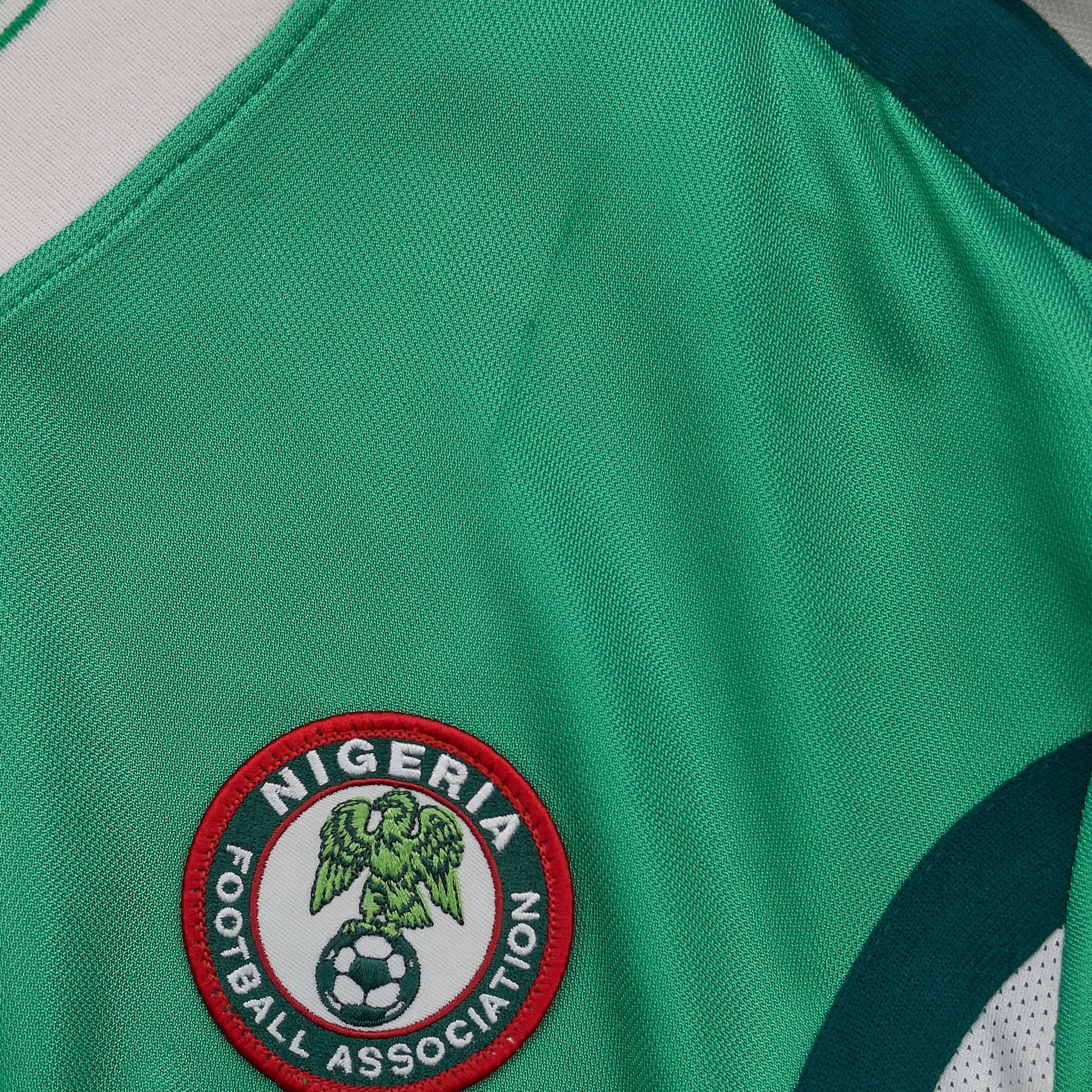Buy 1998/00 Nigeria Okocha 10 Home Shirt (M) Nike ~ Free worldwide shipping available ~ Authentic Vintage Football Shirts from Cult Kits