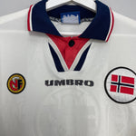 Shop 1998/00 NORWAY AWAY SHIRT (XL) UMBRO, classic football shirts, vintage football shirts & retro soccer jerseys at Cult Kits